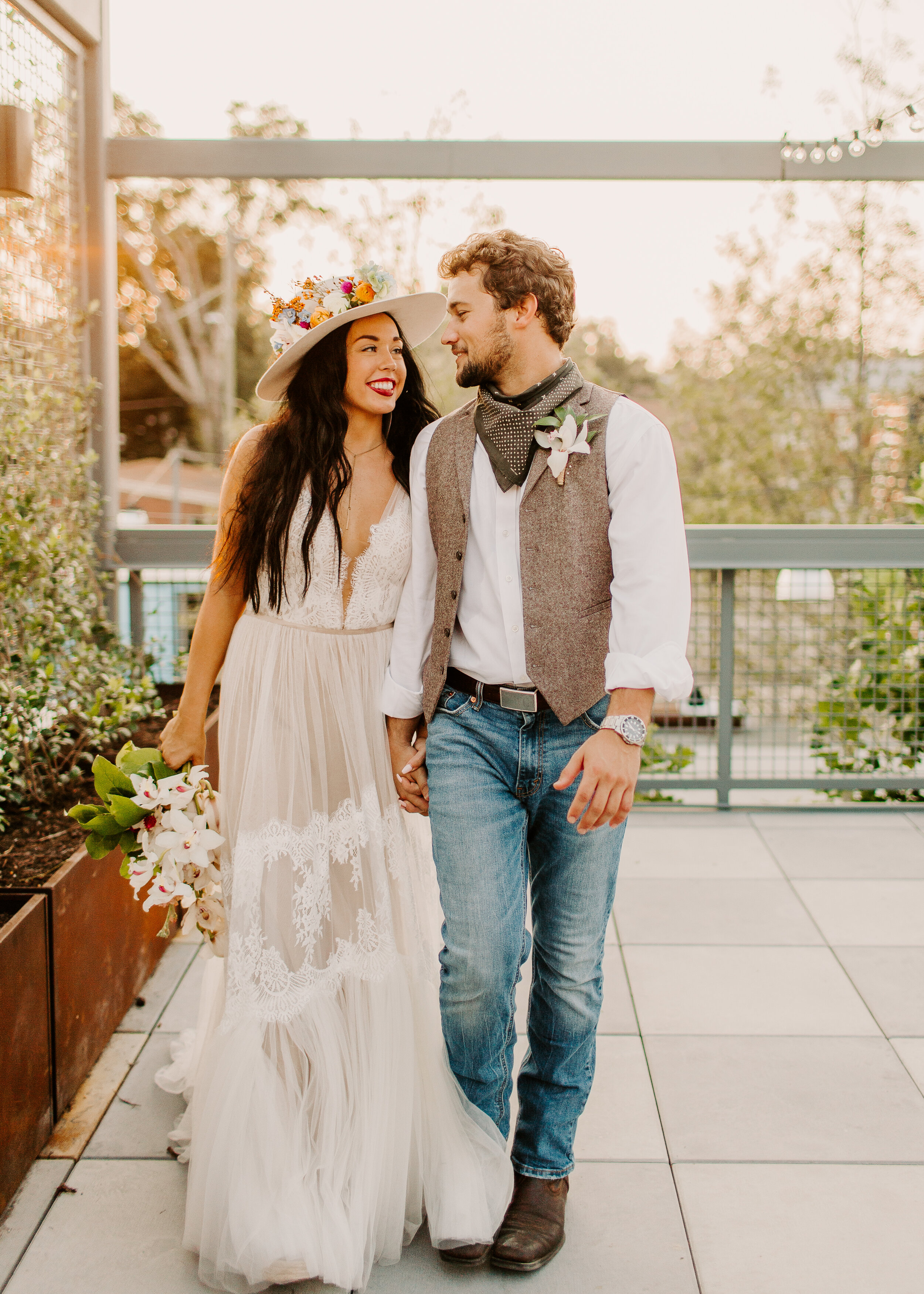 ivory-and-beau-styled-shoot-savannah-bridal-boutique-starland-yard-savannah-florist-halle-morgan-photography-512A1304.jpg