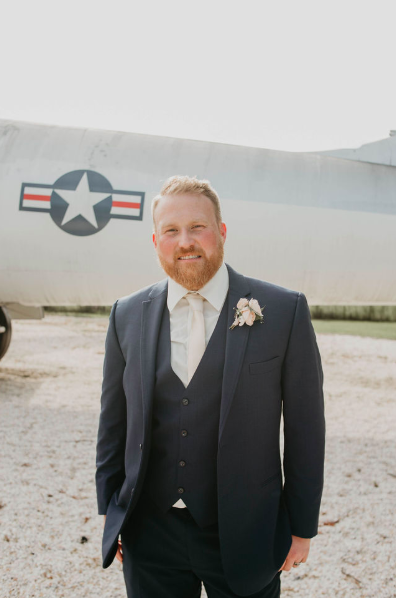 ivory-and-beau-couple-brittany-and-donald-blog-savannah-wedding-planner-savannah-florist-mighty-eighth-airforce-museum-20.png