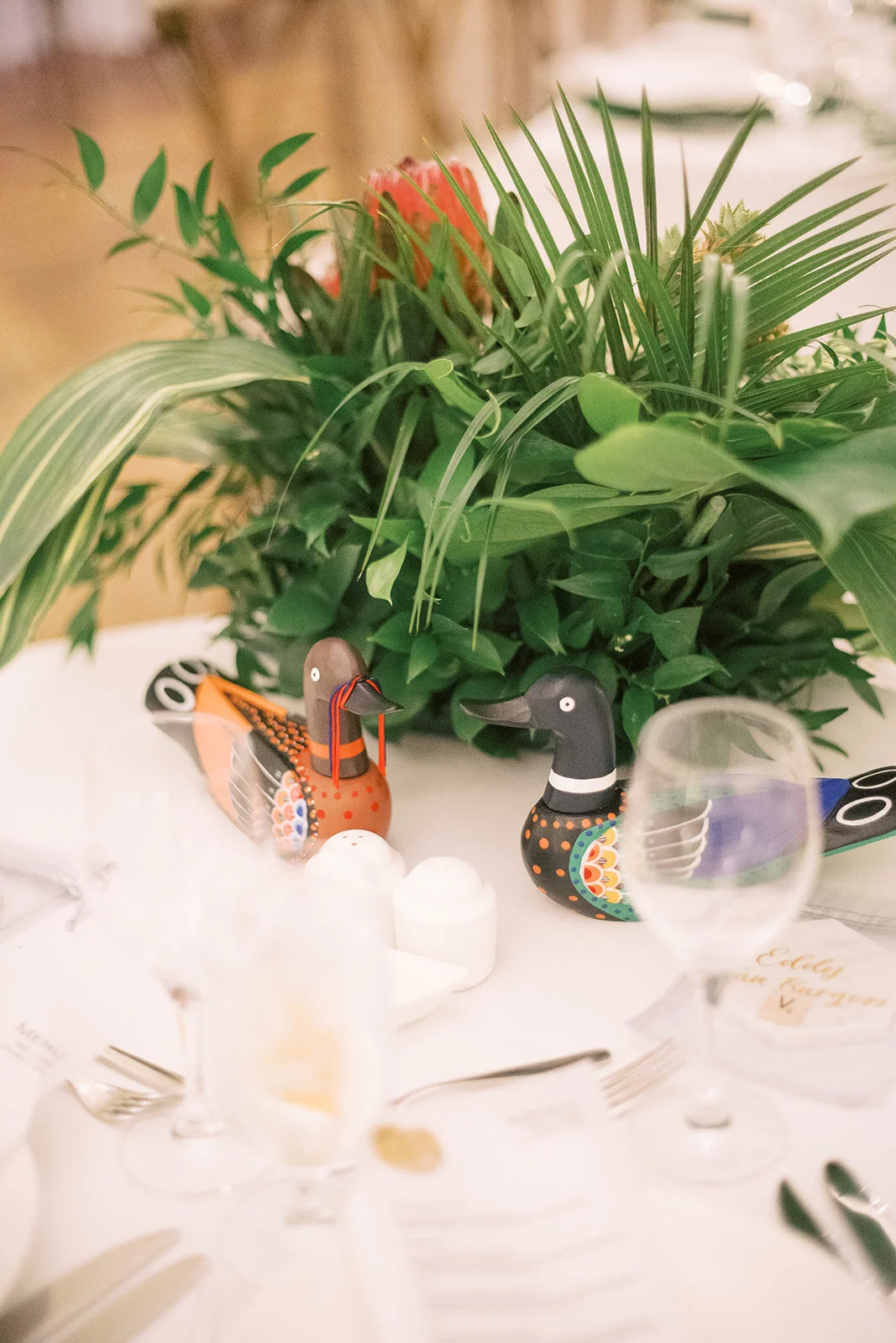 Ivory & Beau Florals Wes & Eddy — Ivory & Beau