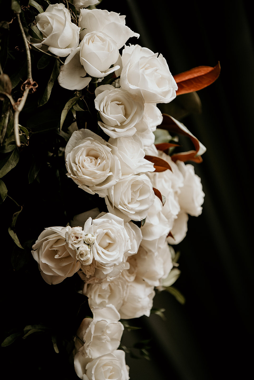 ivory-and-beau-florals-kristin-and-alex-savannah-florist-southern-florist-wedding-floral-designer-ships-of-the-sea-Wilde-64_websize.jpg