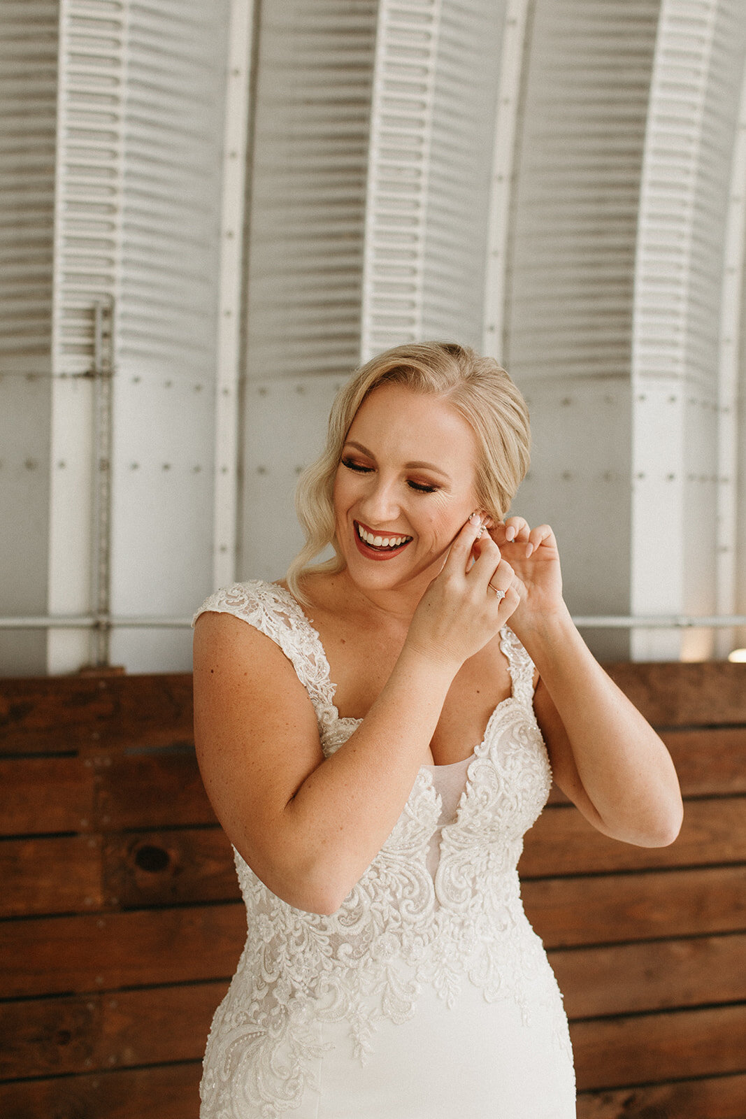 ivory-and-beau-bride-danielle-wedding-dress-bridal-shop-bridal-boutique-bridal-gown-wedding-gown-maggie-sottero-boho-bride-rustic-bride-real-bride-rubensweddingpreviews_stefaniekeeler-142.jpg