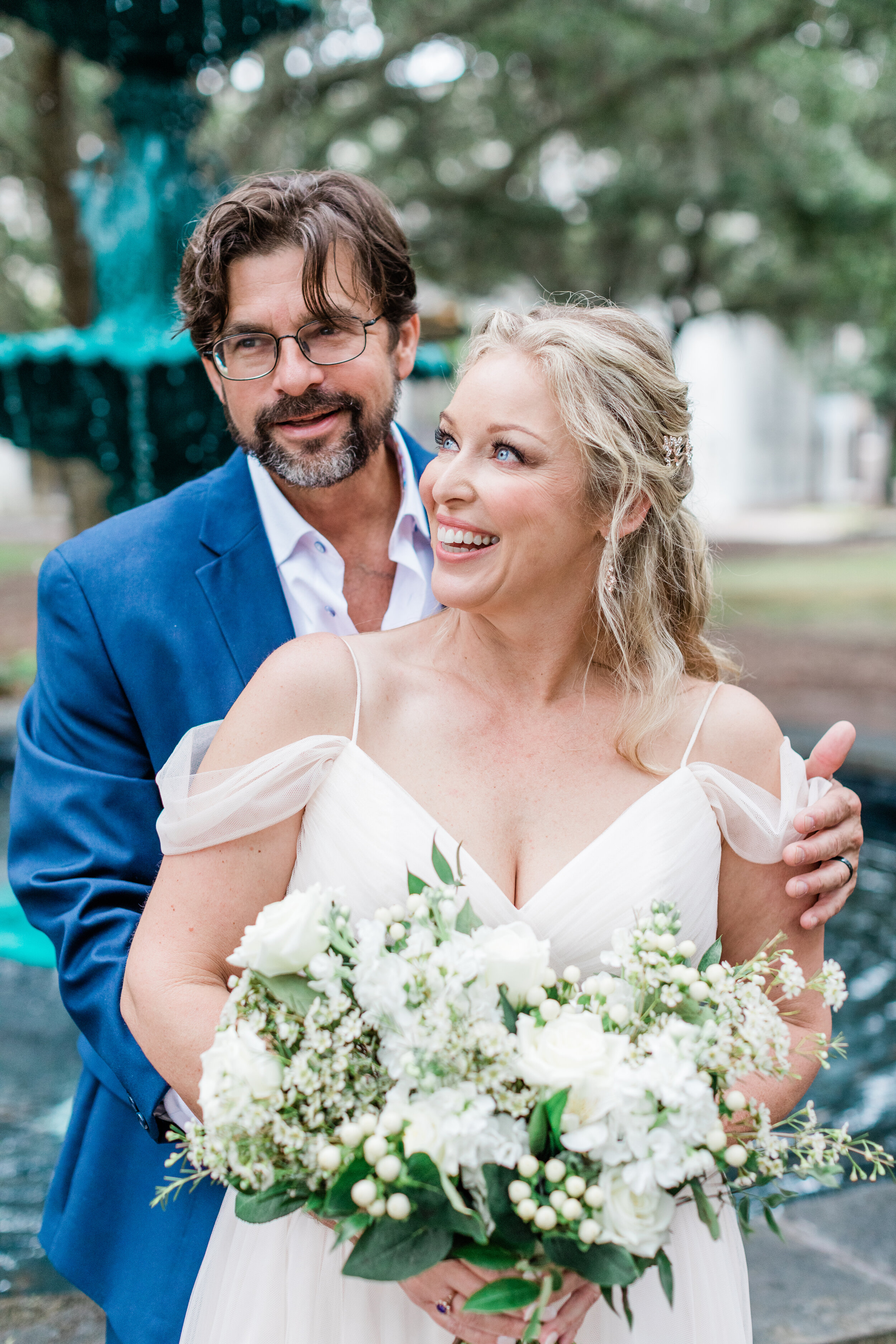 ivory-and-beau-florals-elopement-flowers-savannah-elopement-package-elopement-florist-savannah-florist-flowers-florals-traditional-wedding-flowers-white-ivory-flowers-classic-AptBPhoto_JenJoe-127.jpg