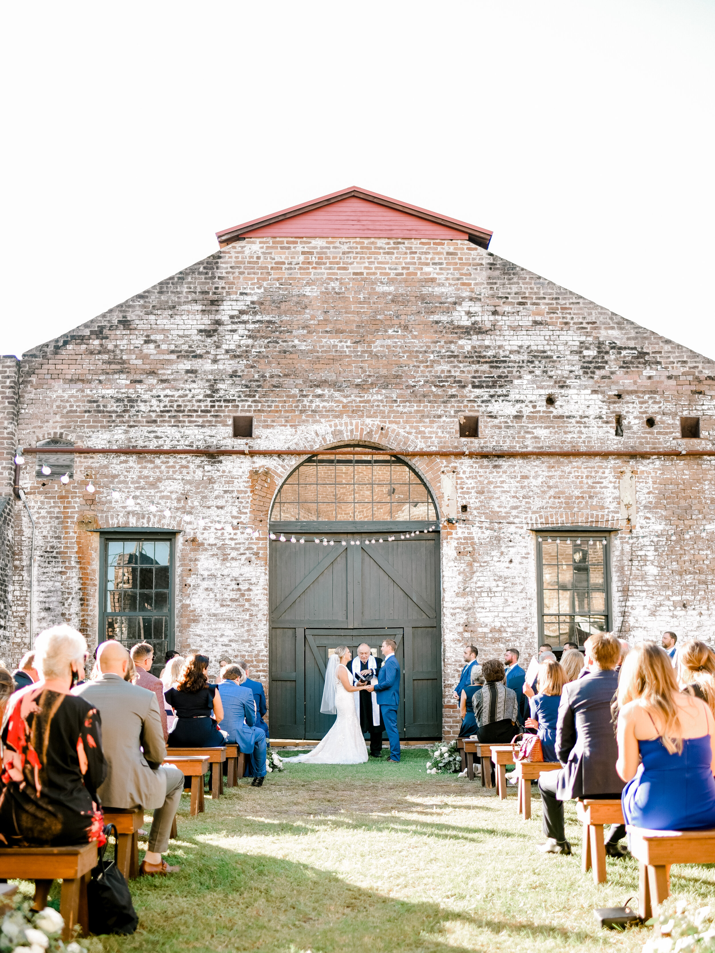 ivory-and-beau-bride-wedding-and-florals-morgan-and-clay-featured-in-coastal-georgia-weddings-savannah-wedding-planner-savannah-florist-wedding-blog-wedding-flowers-savannah-wedding-railroad-museum-wedding-florist-real-bride-real-wedding-Cramer1615.jpg