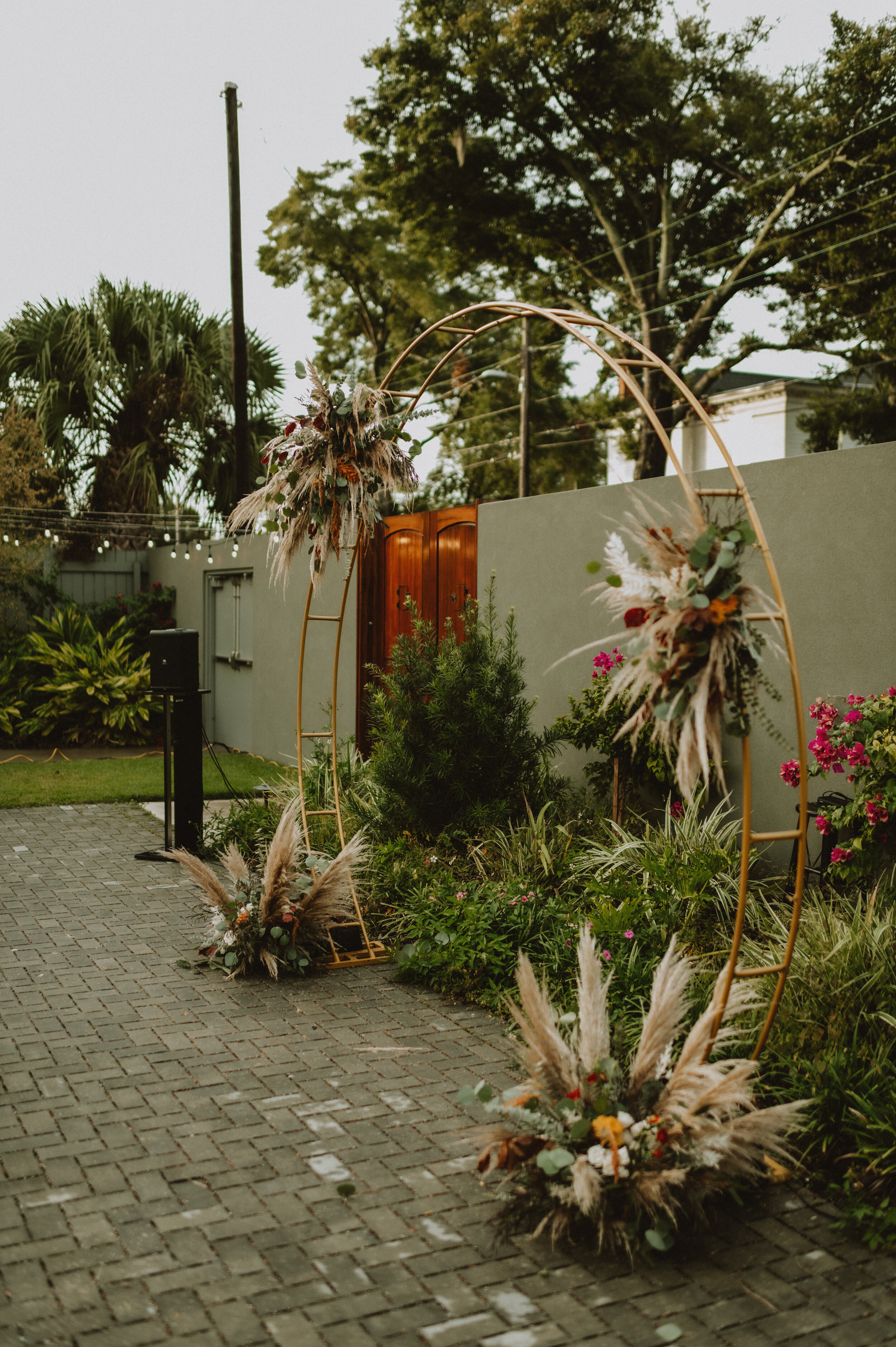 ivory-and-beau-bride-wedding-and-florals-brooke-and-john-victory-north-wedding-savannah-georgia-boho-rustic-wedding-pampas-grass-fall-wedding-southern-wedding-flowers-savannah-florist-real-wedding-blog-BrookeJohn_VictoryNorth_Savannah_details-45.jpg