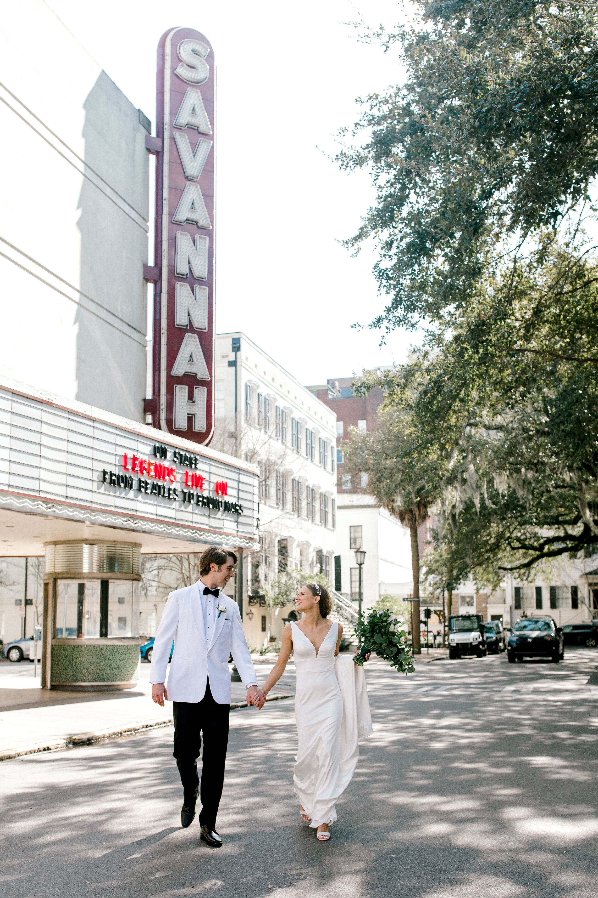 ivory-and-beau-bride-and-florals-nicole-and-ralph-savannah-wedding-blog-wedding-blog-real-bride-real-wedding-southern-wedding-classic-wedding-clean-traditional-modern-wedding-flowers-soho-south-wedding-florals-wedding-florist-savannah-georgia-823A5909.jpg