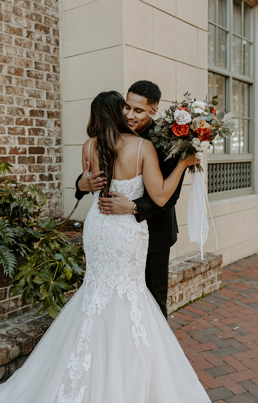 ivory-and-beau-bride-and-florals-jessica-and-ian-savannah-wedding-the-clyde-venue-boho-wedding-boho-bride-wedding-blog-maggie-sottero-wedding-dress-real-wedding-real-bride-1B8A0970.jpg