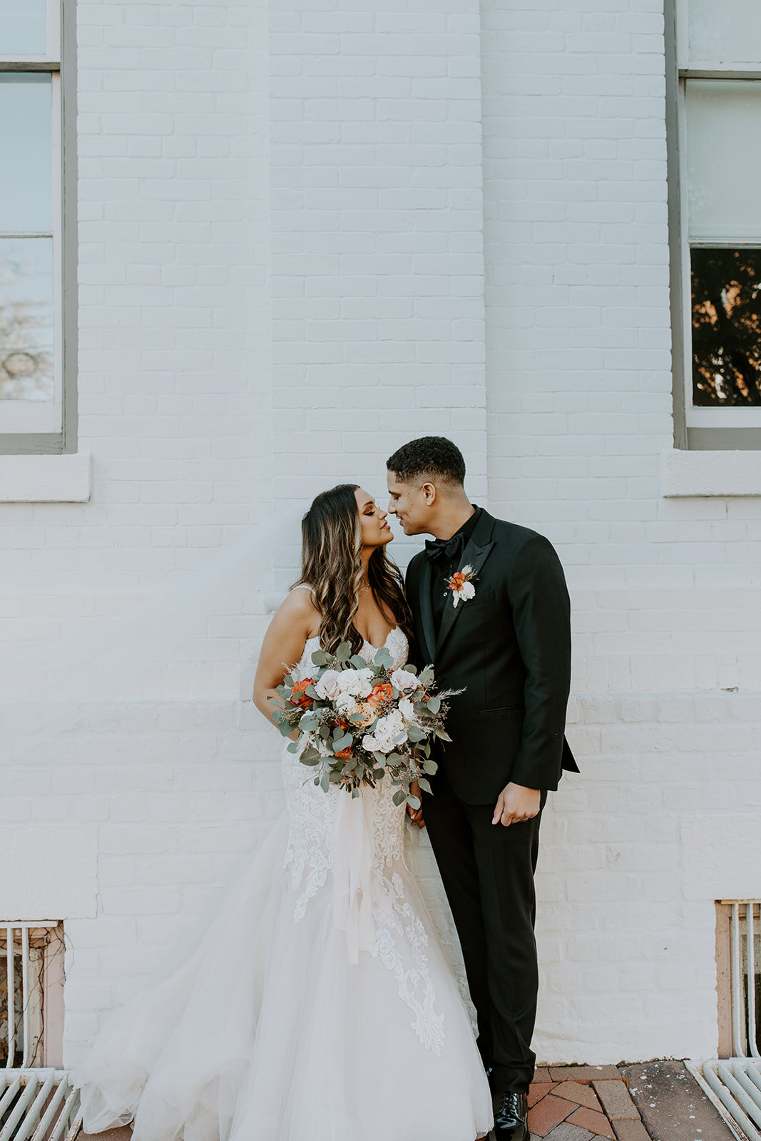 ivory-and-beau-bride-and-florals-jessica-and-ian-savannah-wedding-the-clyde-venue-boho-wedding-boho-bride-wedding-blog-maggie-sottero-wedding-dress-real-wedding-real-bride-1B8A1770.jpg
