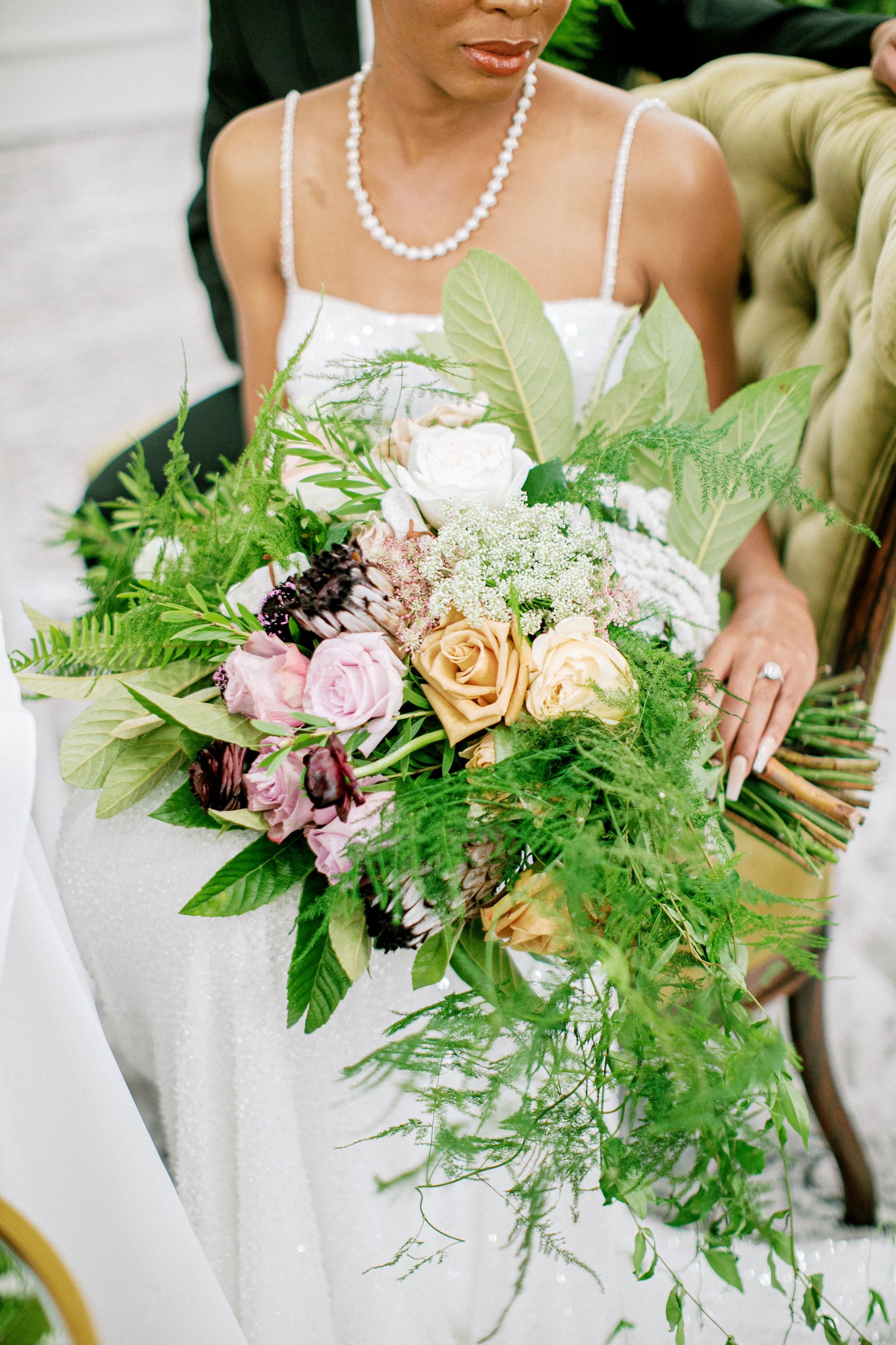 Vibrant Fairytale Florals from Una + Scotty's Savannah Wedding at La Scala  — Ivory & Beau