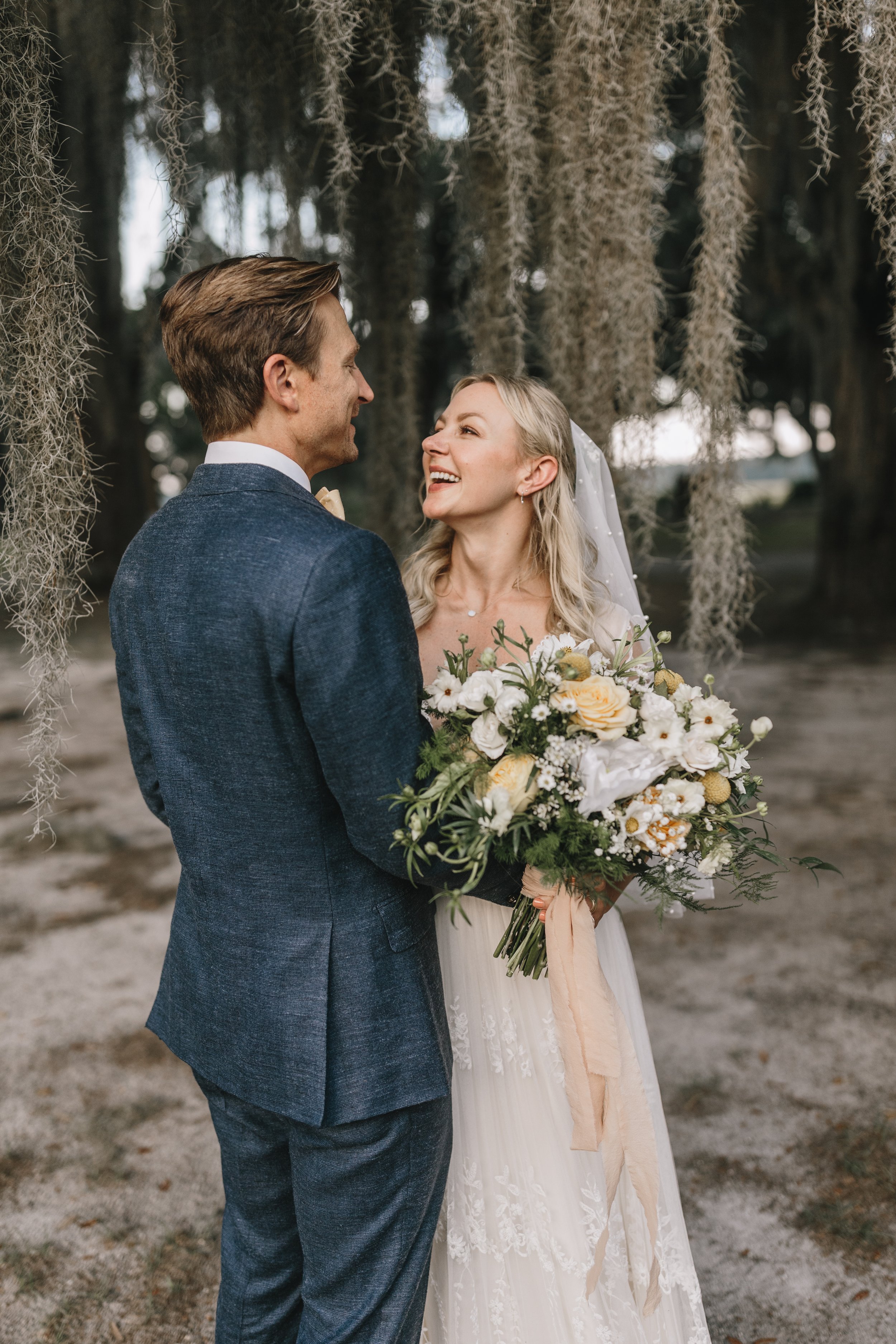 ivory-and-beau-wedding-and-florals-southern-wedding-savannah-florist-savannah-wedding-savannah-wedding-planner-the-wyld-dock-bar-historic-savannah-georgia-wedding-flowers-wedding-blog-wedding-inspiration-LAUREN+NICK_WEDDING-586.jpg