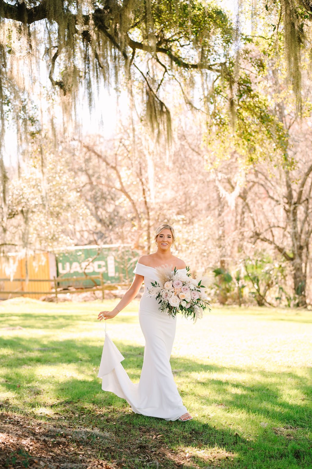 delaney-and-joshuas-real-savannah-wedding-at-red-gate-farms-planned-by-savannah-wedding-planner-ivory-and-beau-with-wedding-florals-from-savannah-wedding-florist-ivory-and-beau-shot-by-5d-photography-savannah-wedding-savannah-bride-3.jpg