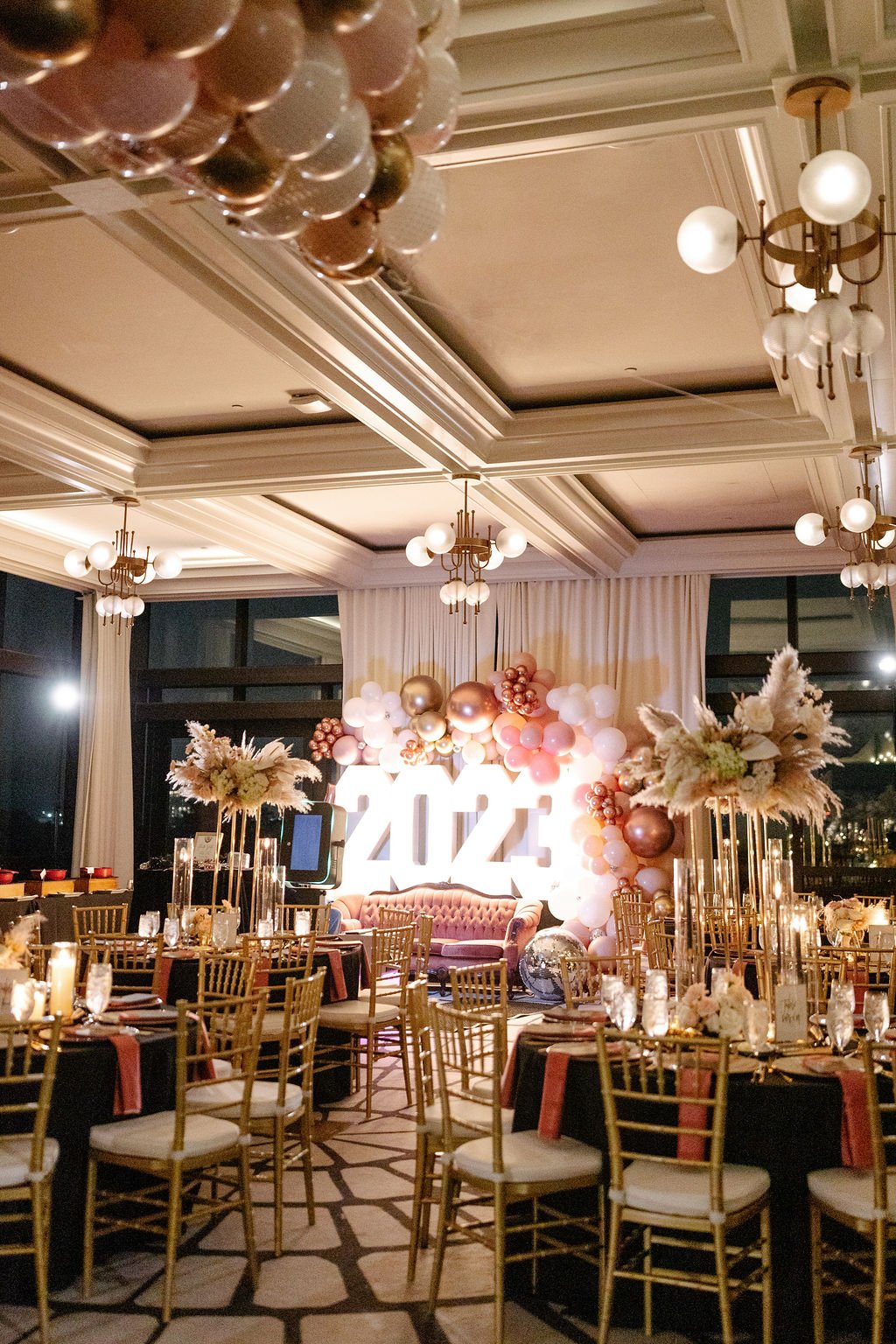 katie-and-zacks-boho-chic-new-years-eve-wedding-in-savannah-georgia-at-the-georgia-state-railroad-museum-and-the-perry-lane-hotel-featuring-wedding-florals-by-savannah-florist-ivory-and-beau-savannah-wedding-savannah-wedding-florist-36.jpg