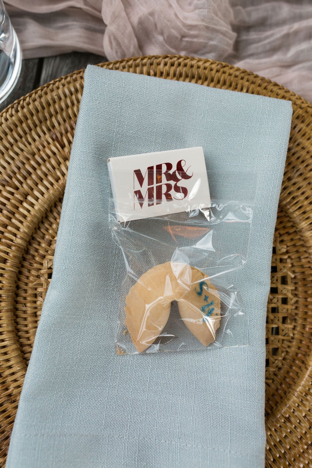 fortune cookie favor wedding