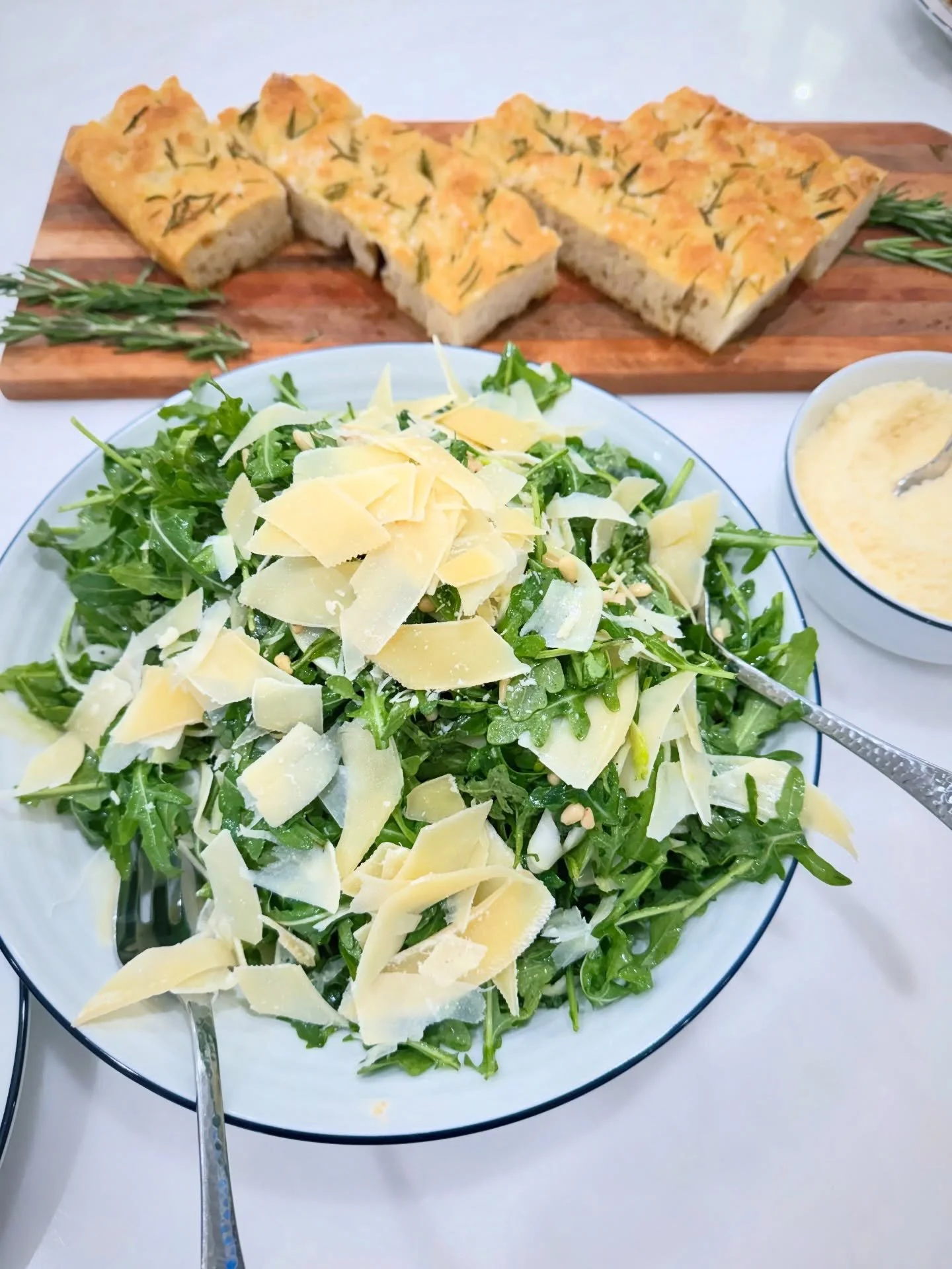Main course for Sunday&rsquo;s Italian feast for an animated group of adults, kids, and a few dogs stealing food off the table&hellip;

🫜Arugula &amp; fennel salad with shaved parm &amp; pine nuts
🫛Rosemary focaccia
🍅Meatballs &amp; sausage with m