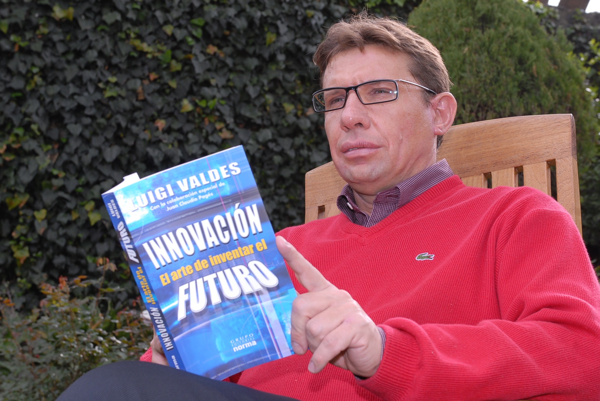 Luigi Valdes en The Learning Group