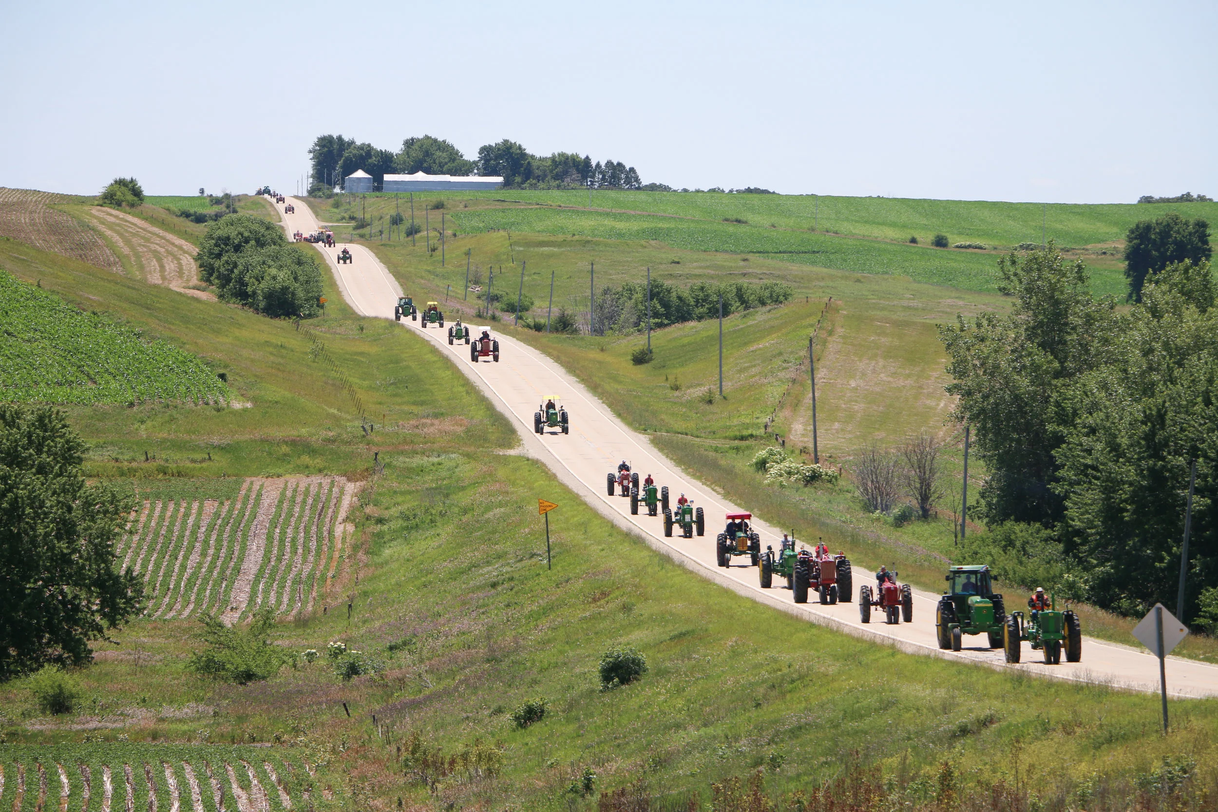 who tractor ride-10.jpg