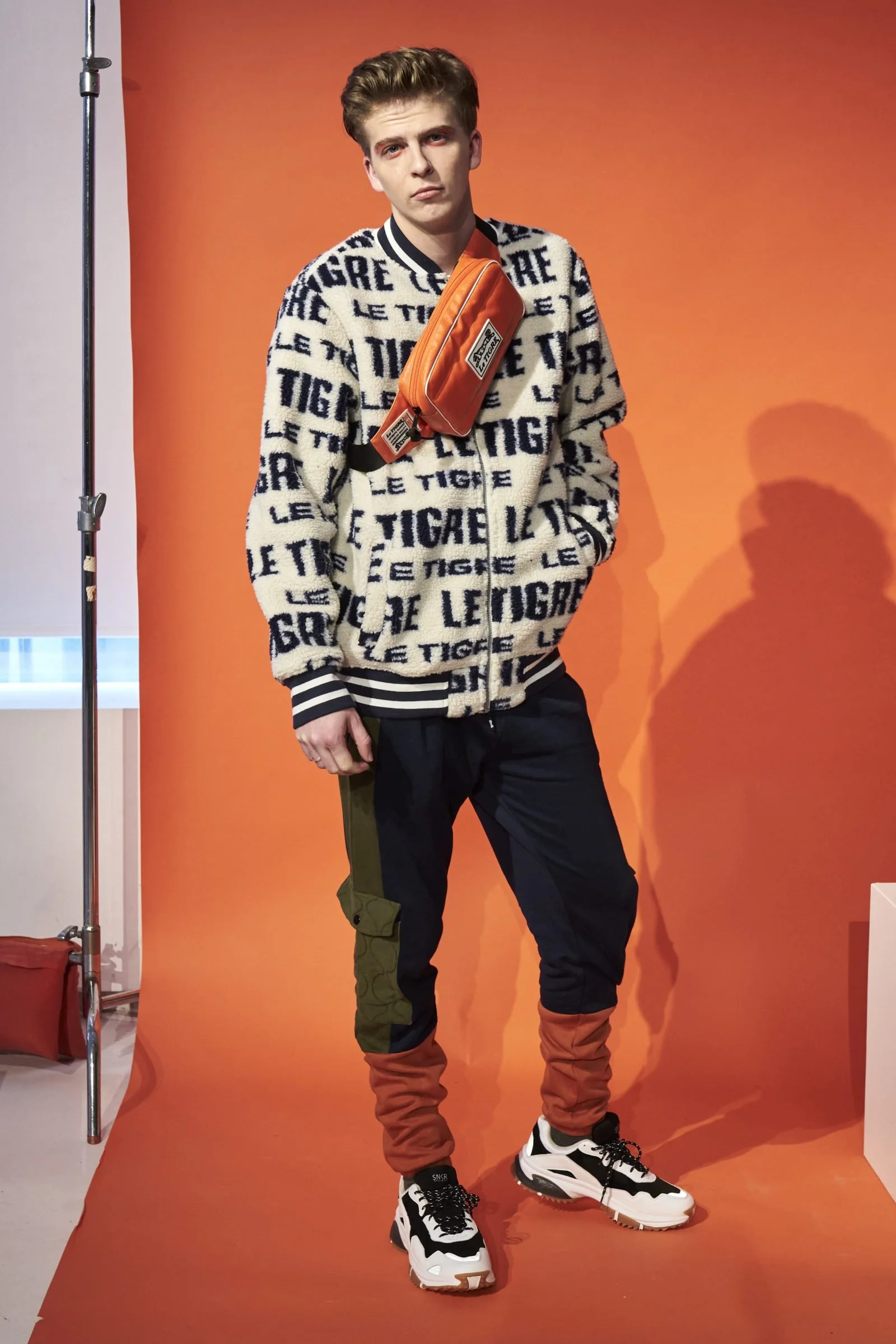 Le-Tigre-m-RF20-0035-1600x2400.jpg