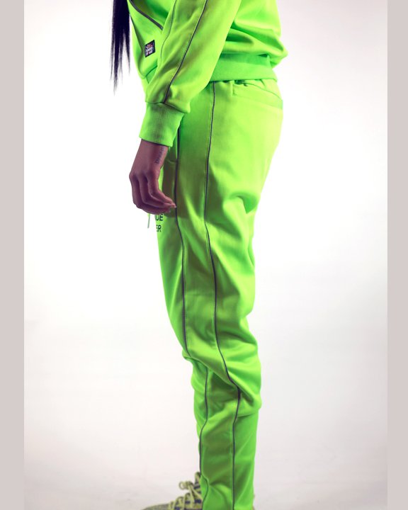 GREEN TRACKSET BOTTM 2.jpg