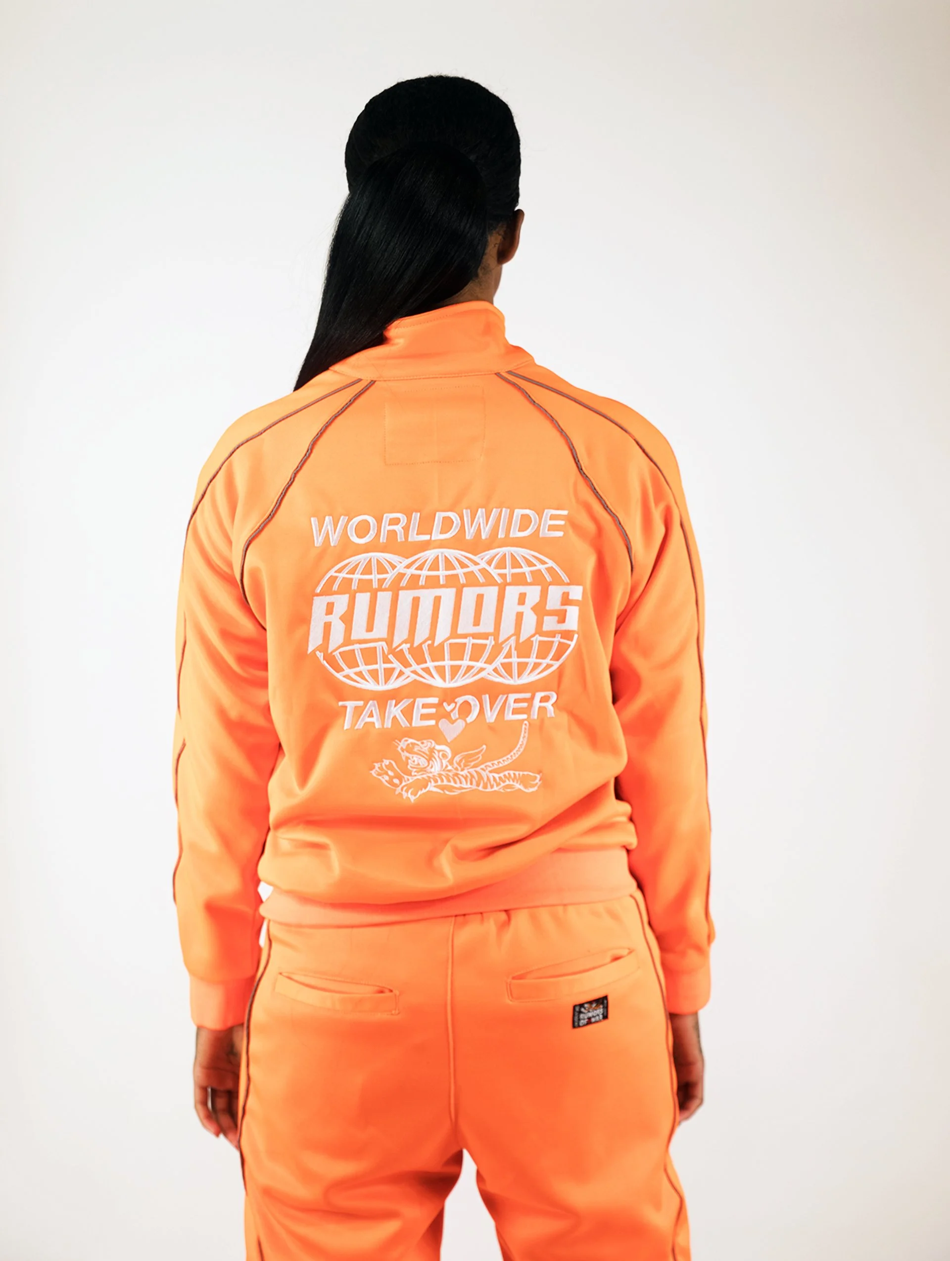 ORANGE TRACKSET 4.jpg