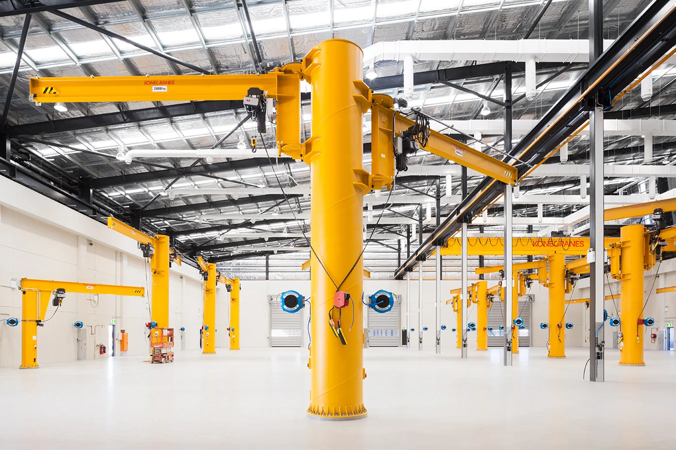 COMPONENT REBUILD CENTRE FOR WESTRAC TOMAGO