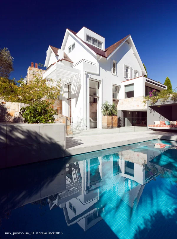 mck_poolhouse_01.jpg