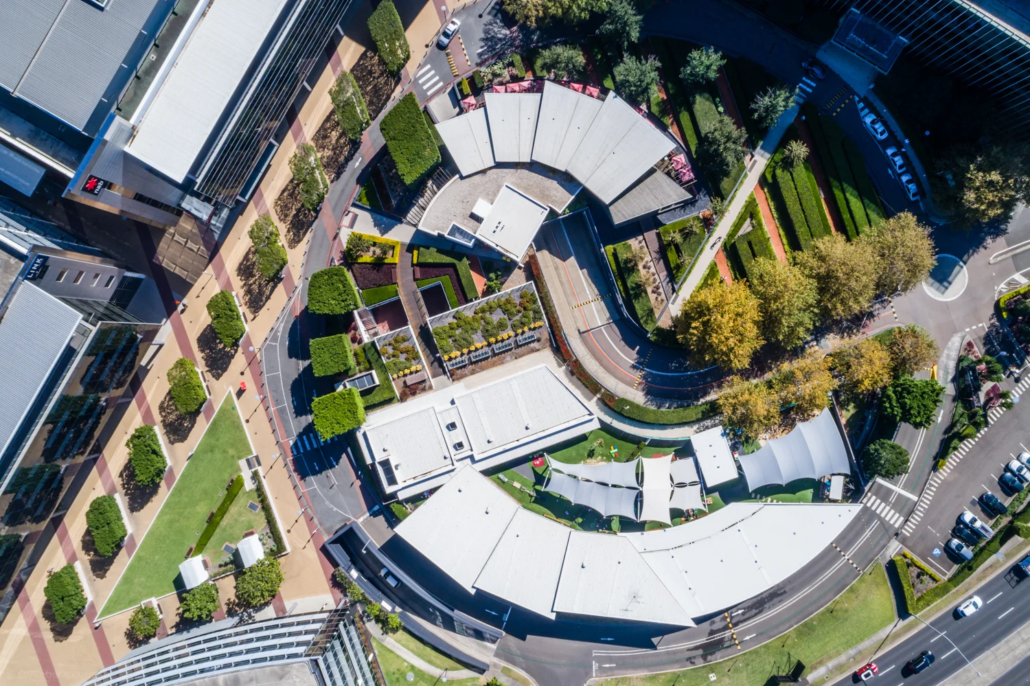 RHODES BUSINESS PARK FOR FRASERS PROPERTY