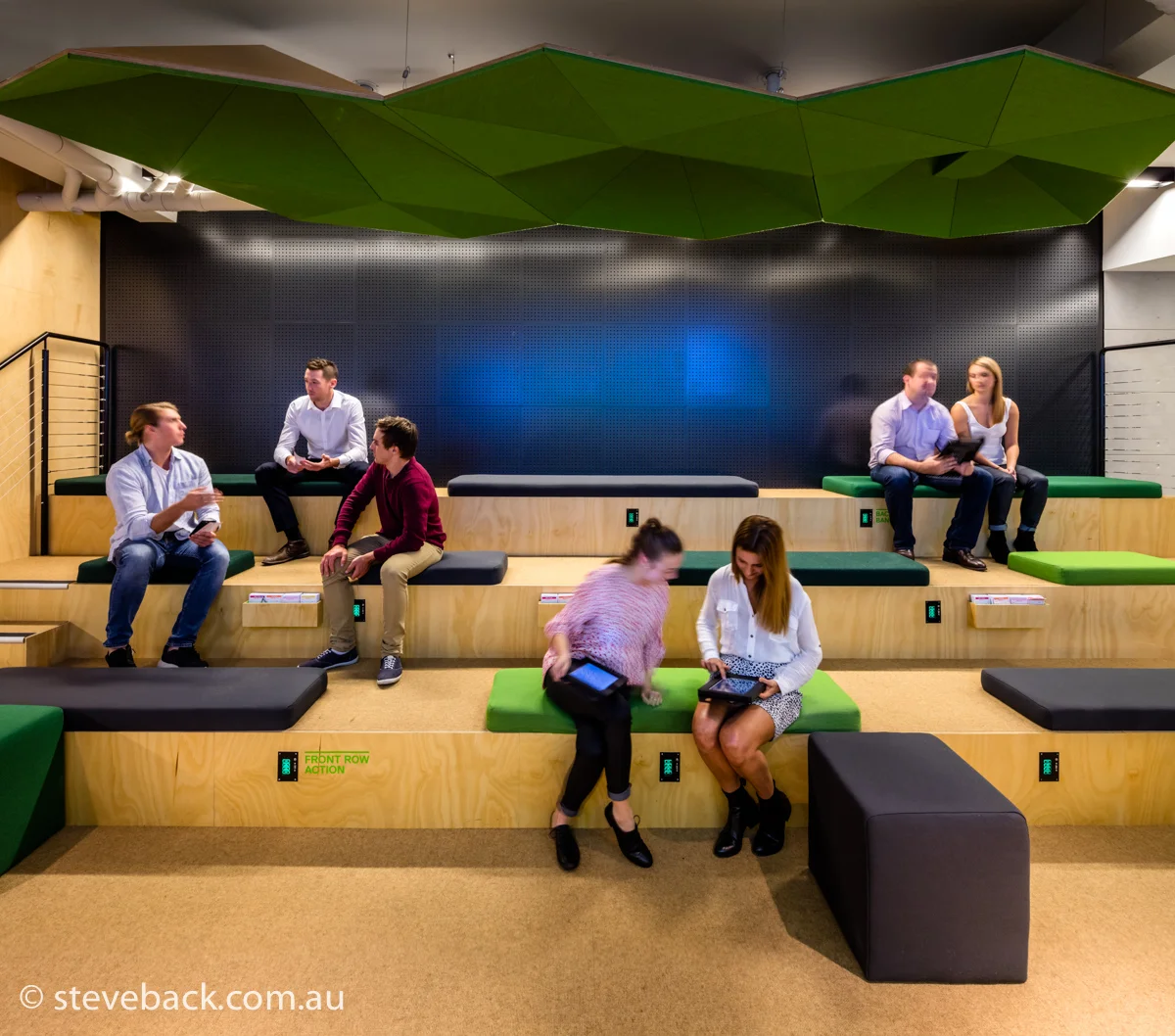 UBET-retail-interiors-photography 09.jpg