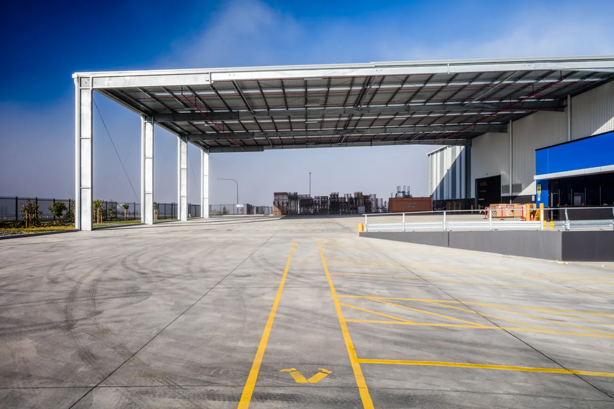 RHINO RACK FOR FRASERS PROPERTY