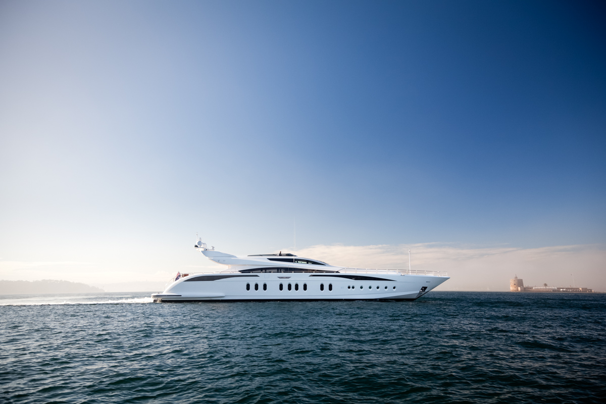 LEOPARD 46 FOR OWNER