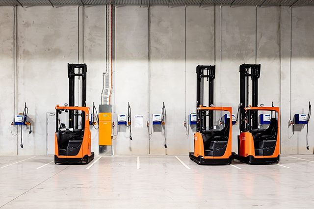 Forklifts at mitre10 Berrinba.  #industrialphotography #forklift #mitre10  #berrinba  #three #shed #logistics #australia