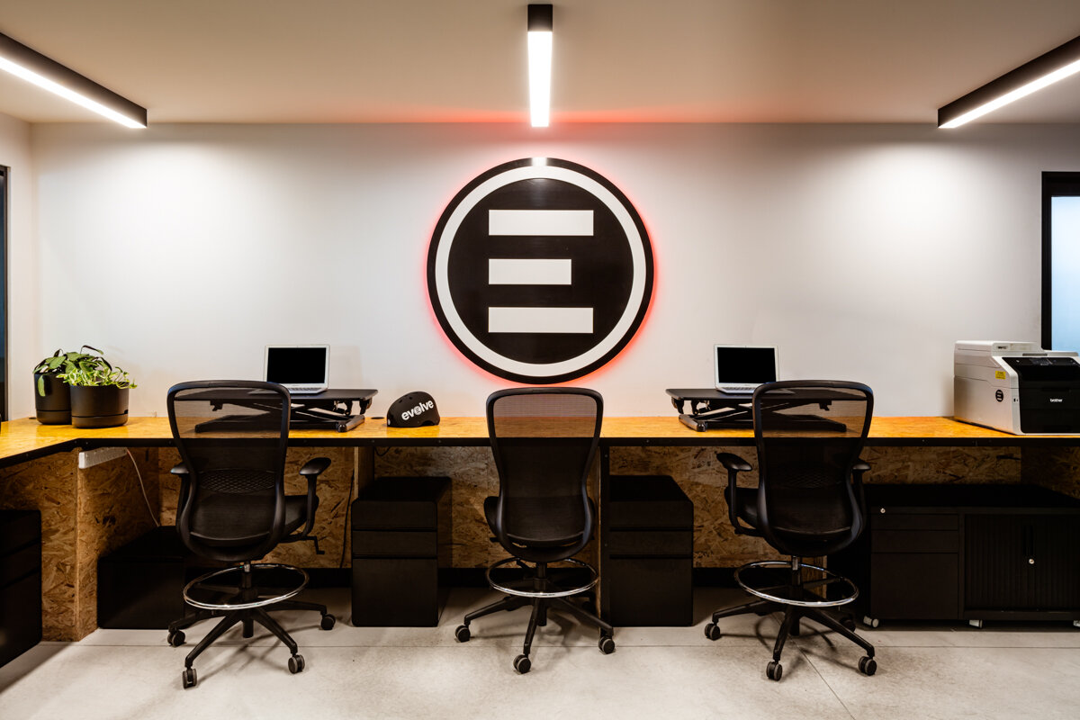 Evolve-9717.jpg