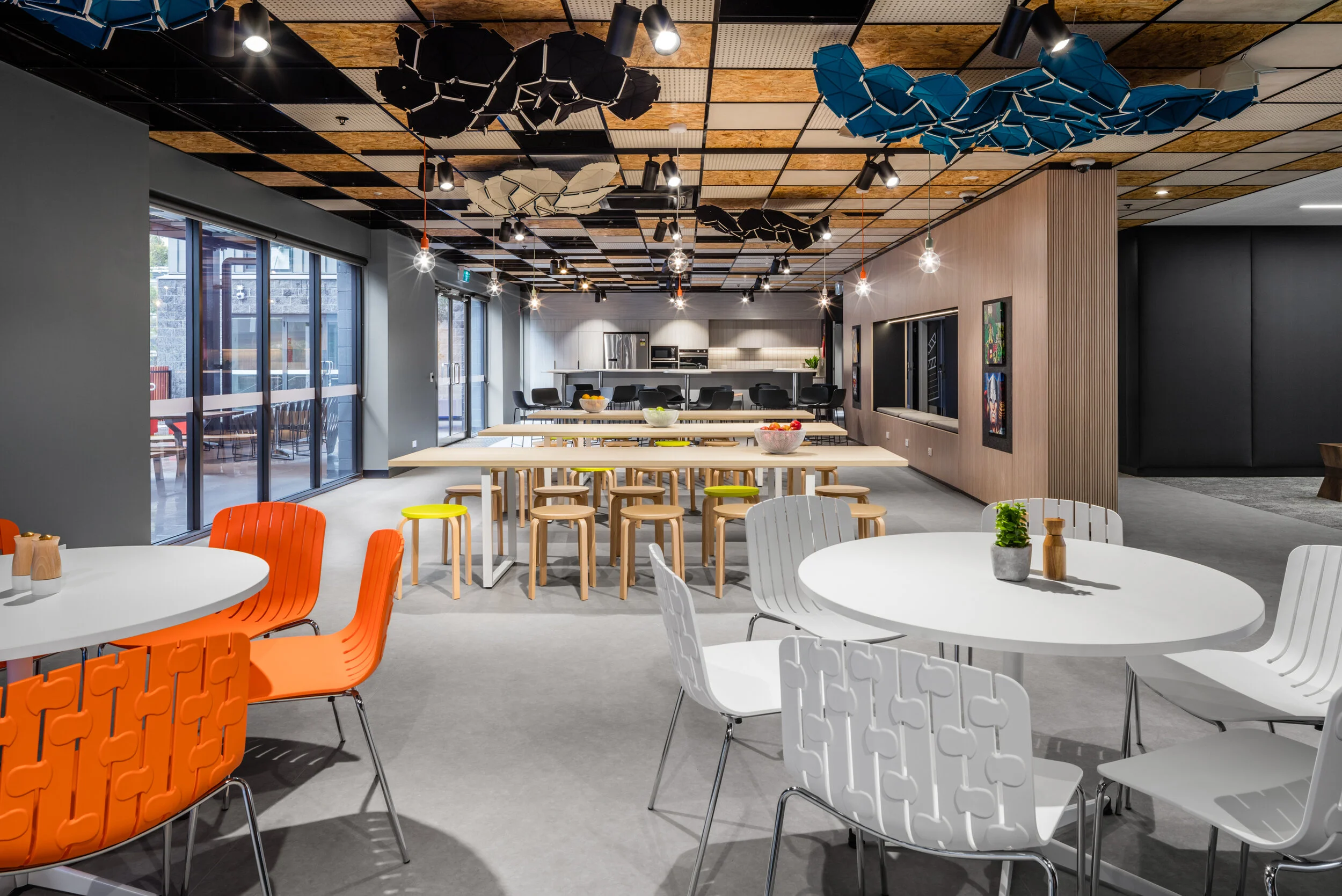 UOW-7927-Edit.jpg