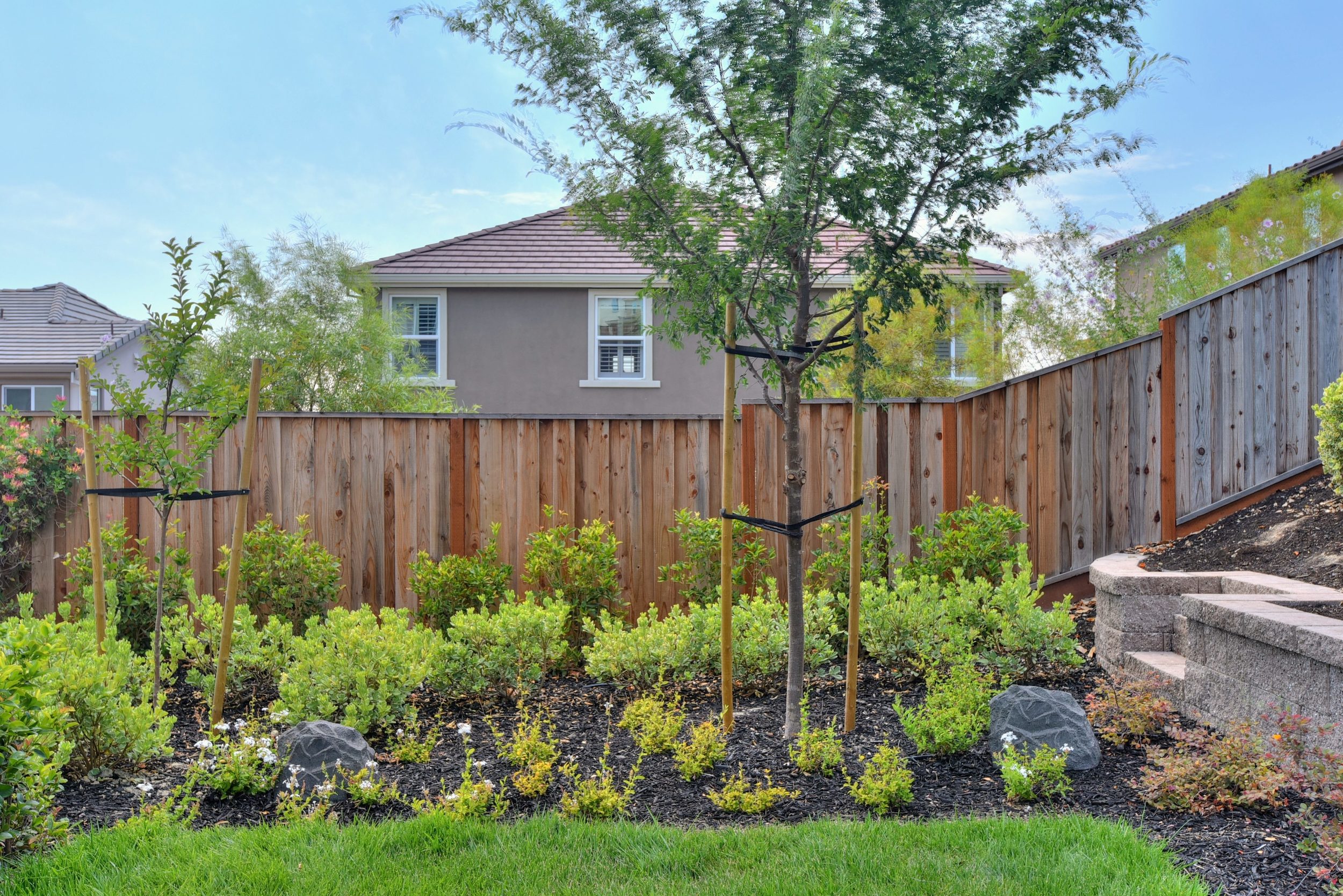Patio garden Sonance outdoor rock speakers