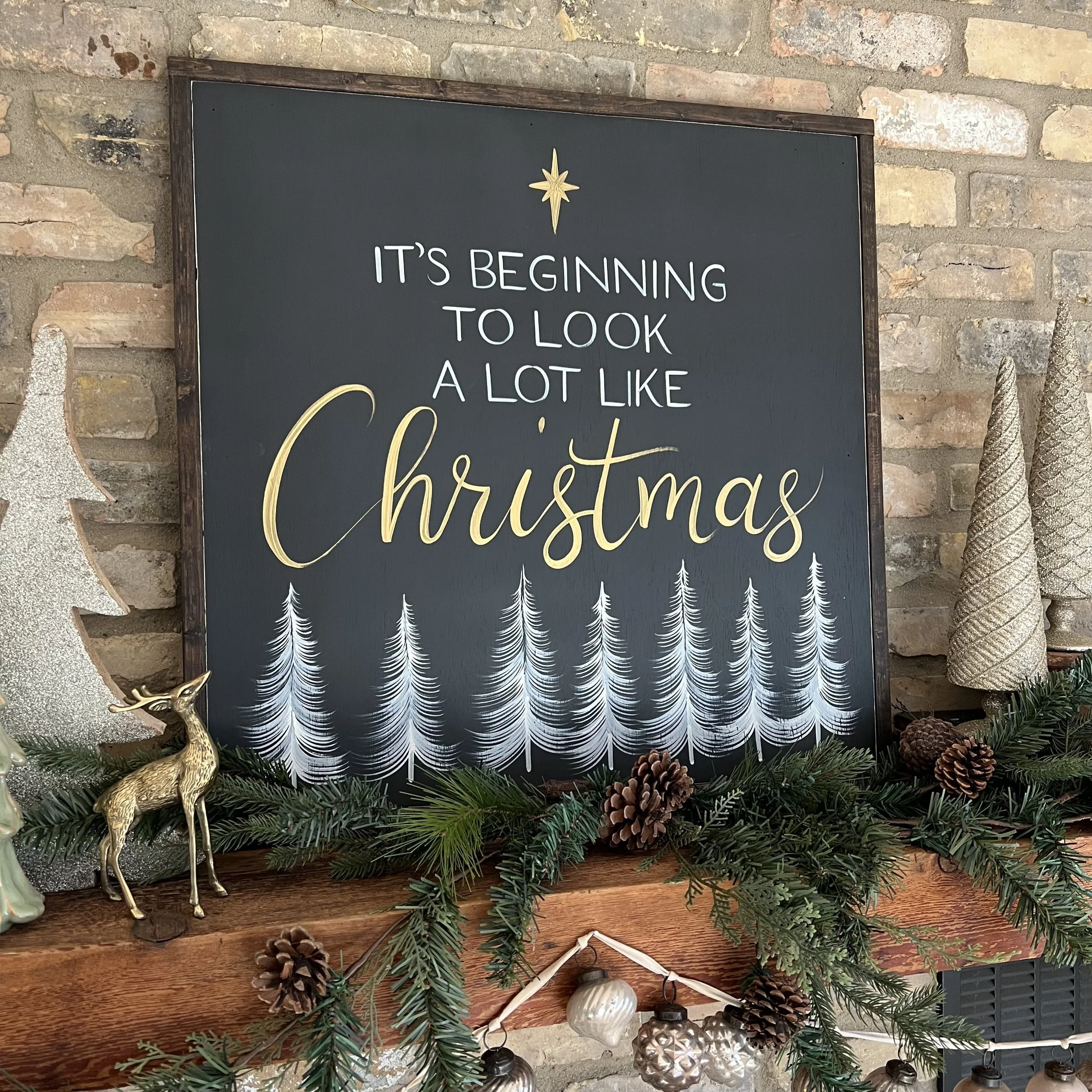 25x25 it's beginning to look_black2.jpg