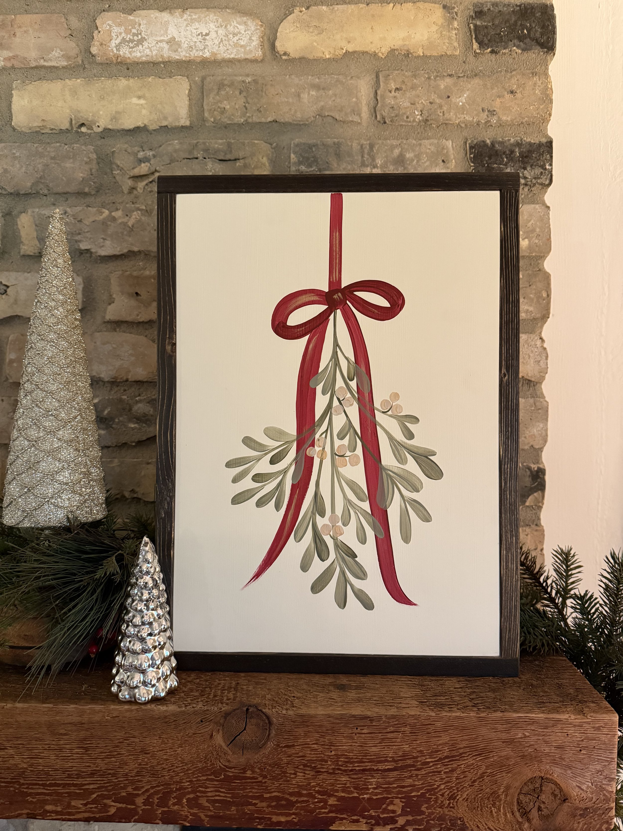 13x17 mistletoe white_1.jpg