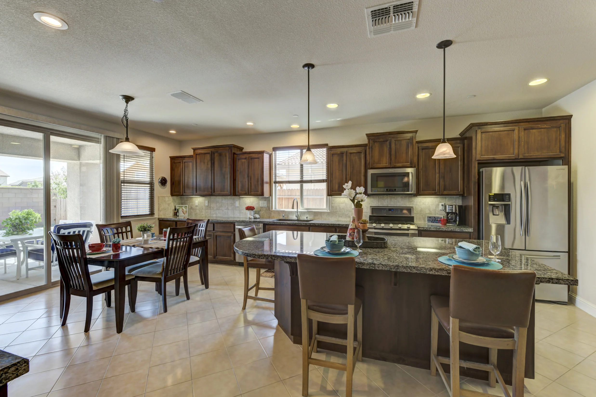 1105 Makeway Street 13.jpg