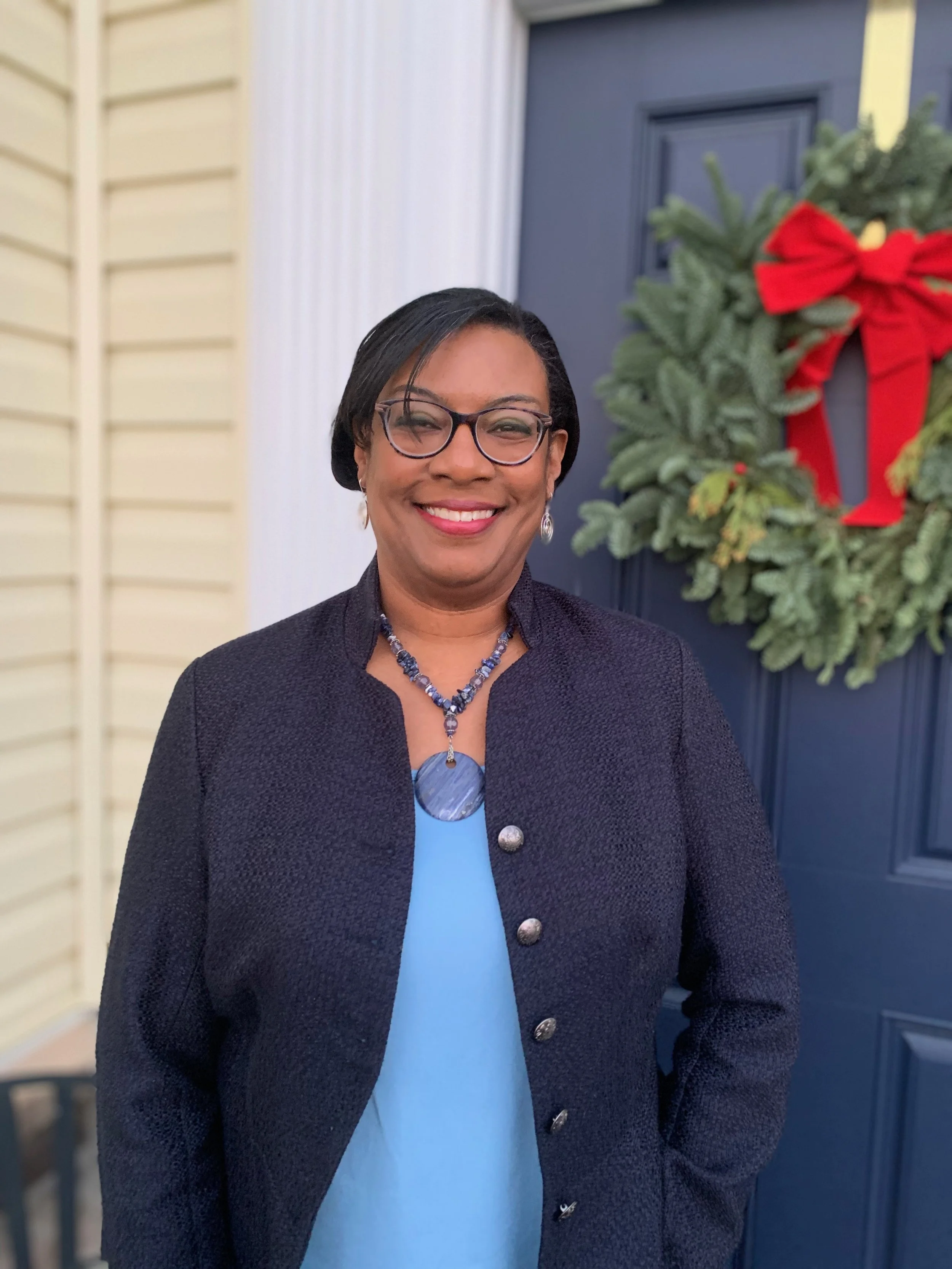 Raquel Powell-Lewis, LPC