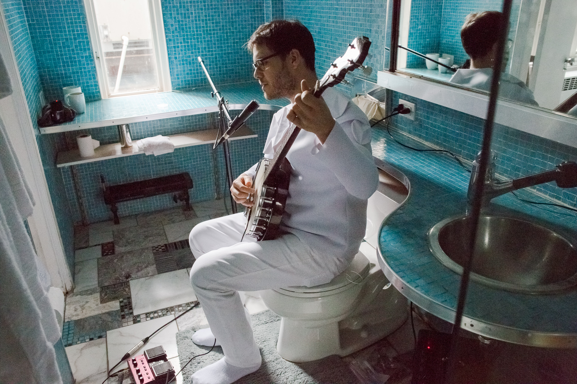 Gavin Price//Musician Photo by Joy Jacobs