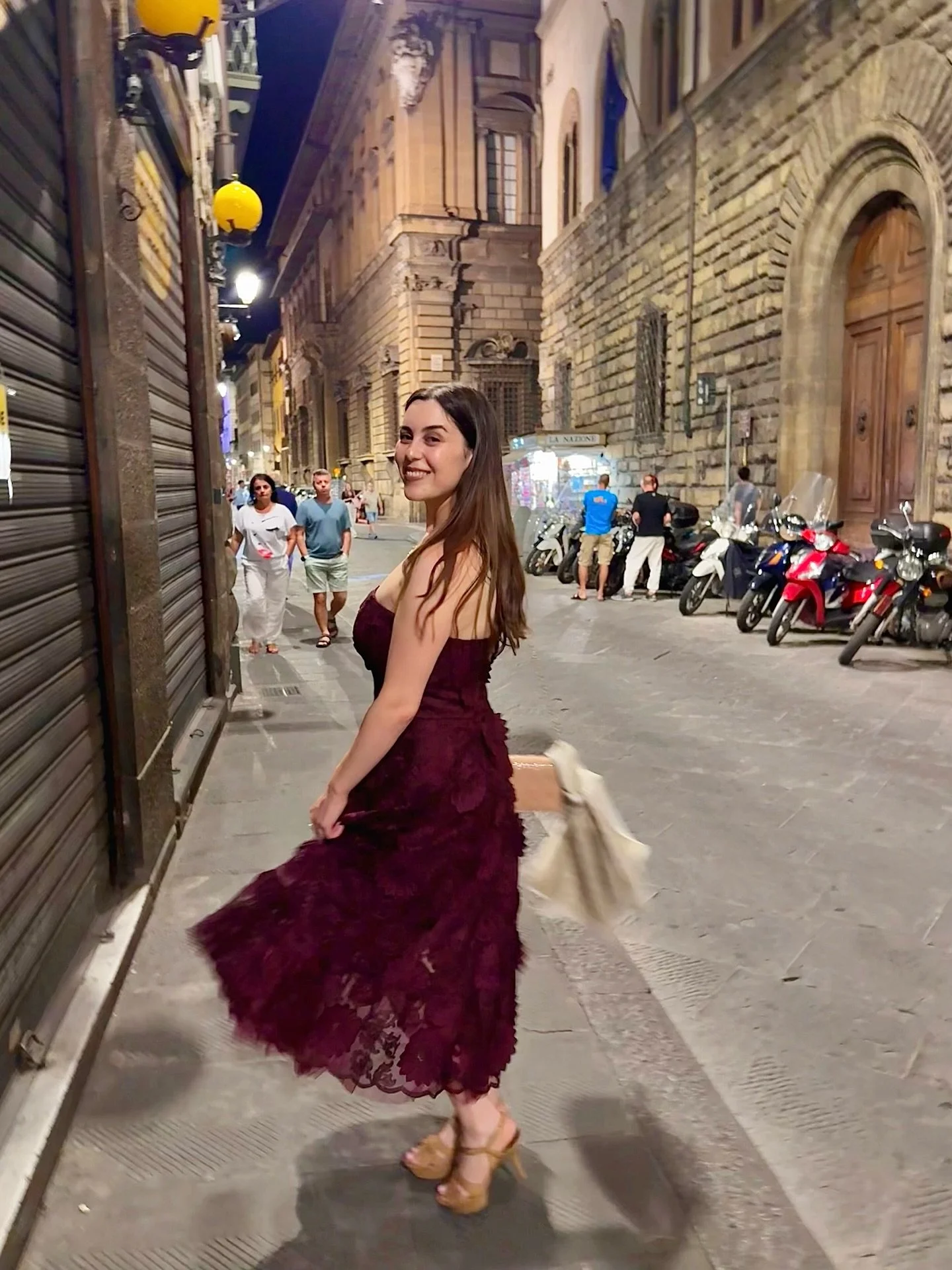 Saluti da Firenze 🇮🇹 🍋🥂🛶🌺🤌🏼