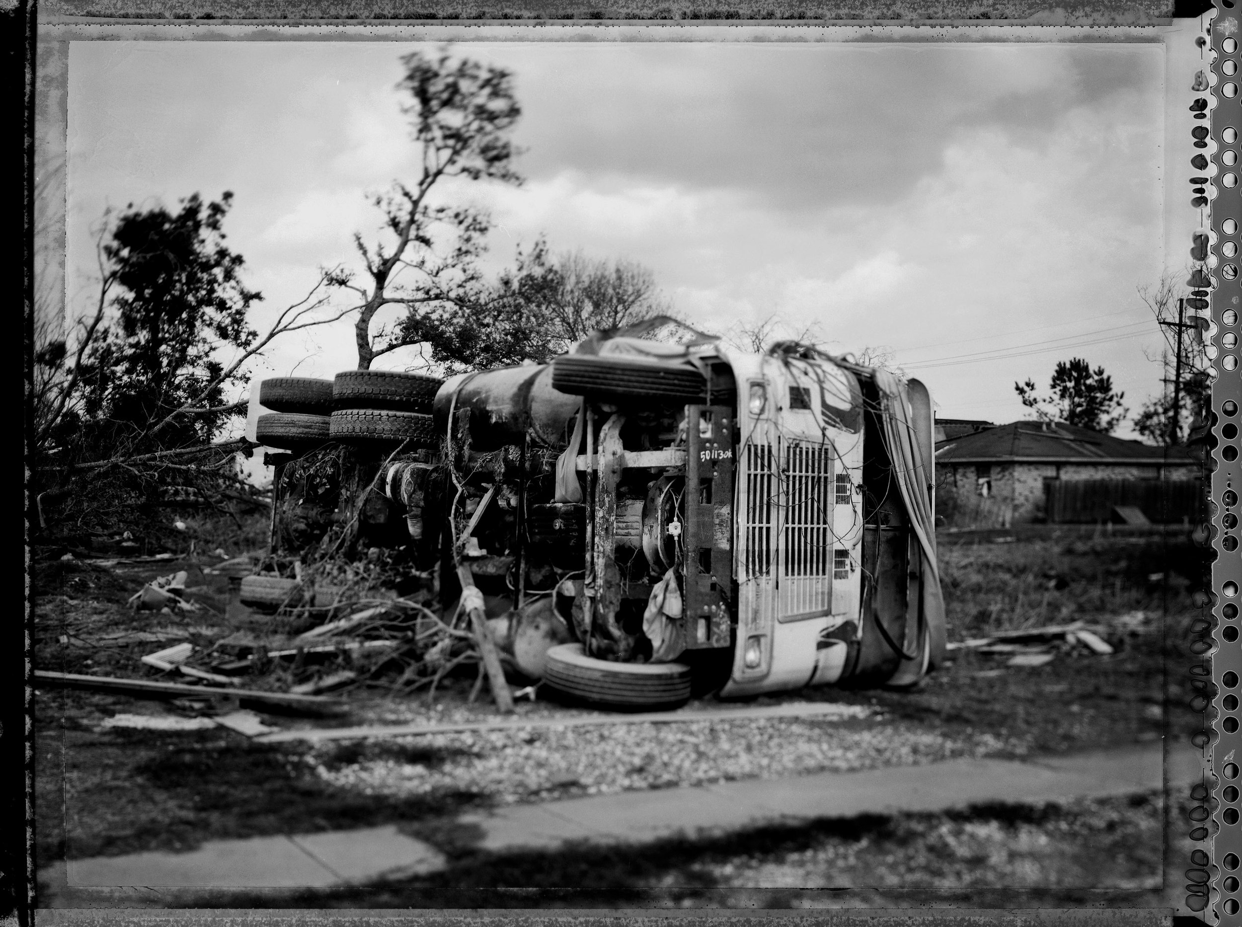 06_lower ninth cars02.JPG