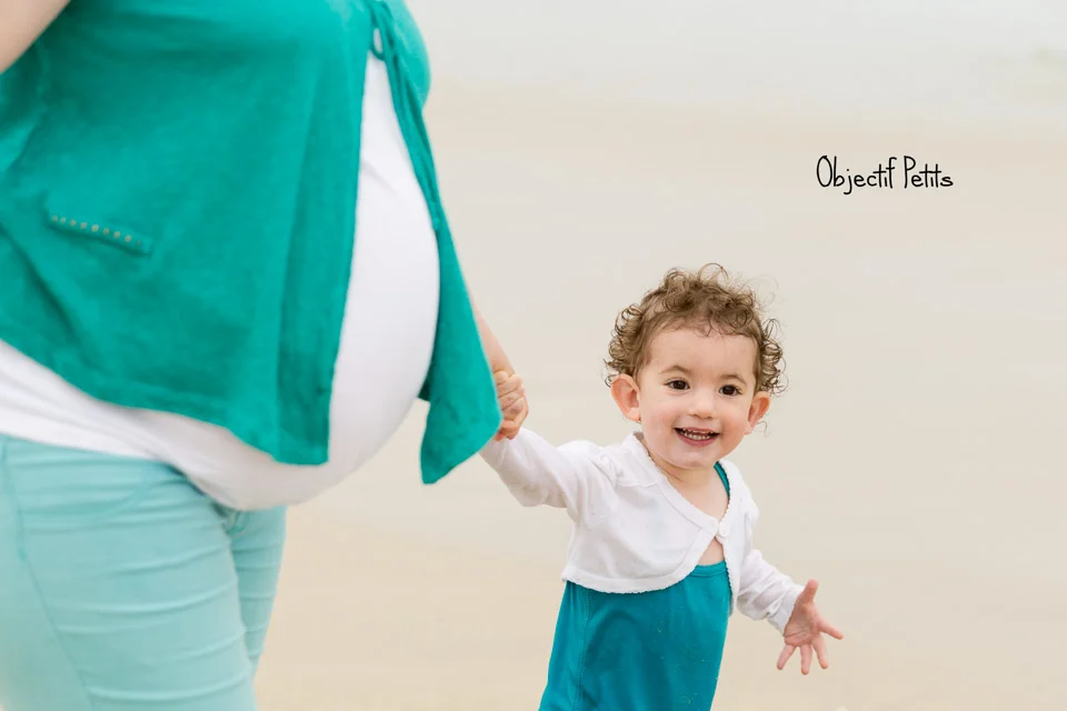 Séance photo à la plage, Objectif Petits, Photographe de bébés, enfants et familles à Brest (Bretagne)
