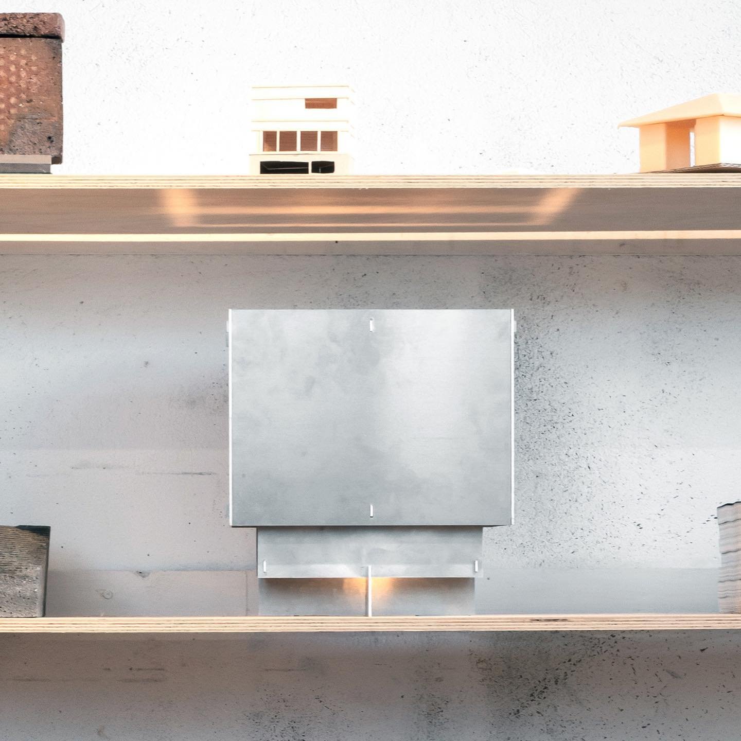 For fall 🍁 FORMAT LIGHTS 2021 edition by @sanden_hodnekvam_architects #sandenhodnekvam #formatlight2021 #formatlights #aluminum #martinhoegholsen #spatialdesign #microarchitecture #architecturemodels #norwegiandesign #scandinaviandesign