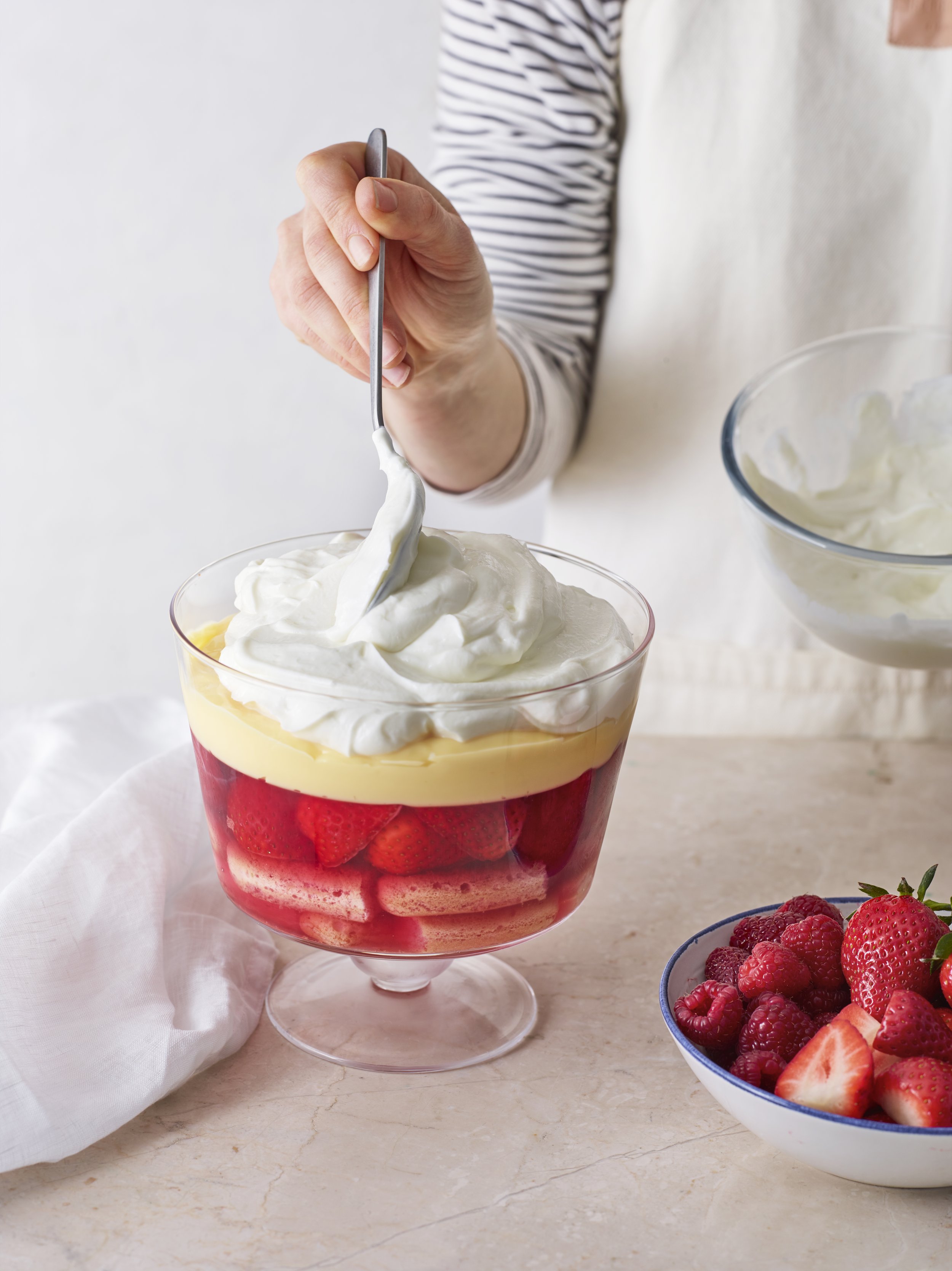 Trifle assembly 