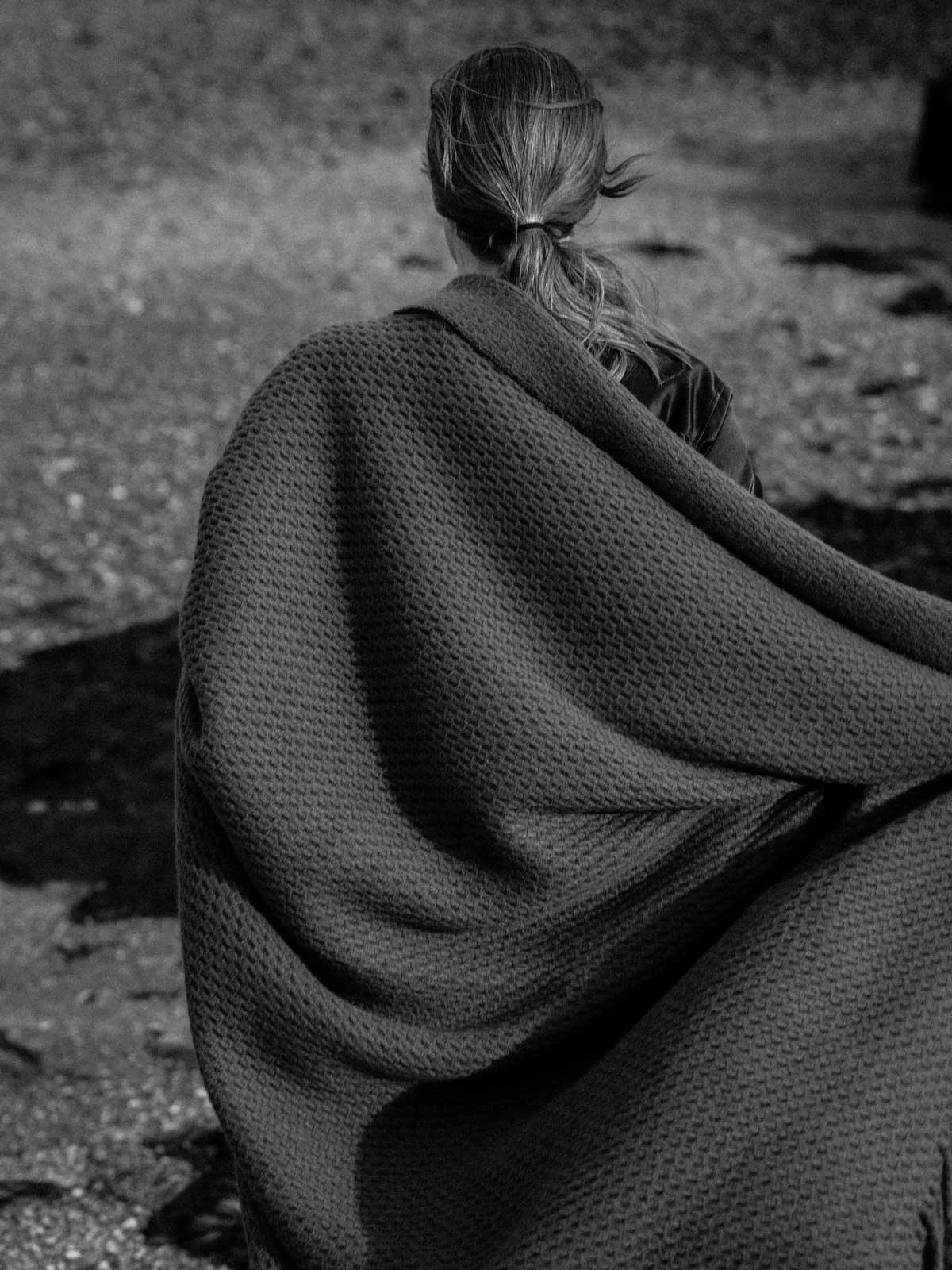 emily-smith-stormmodels-cashmere-blanket.jpg