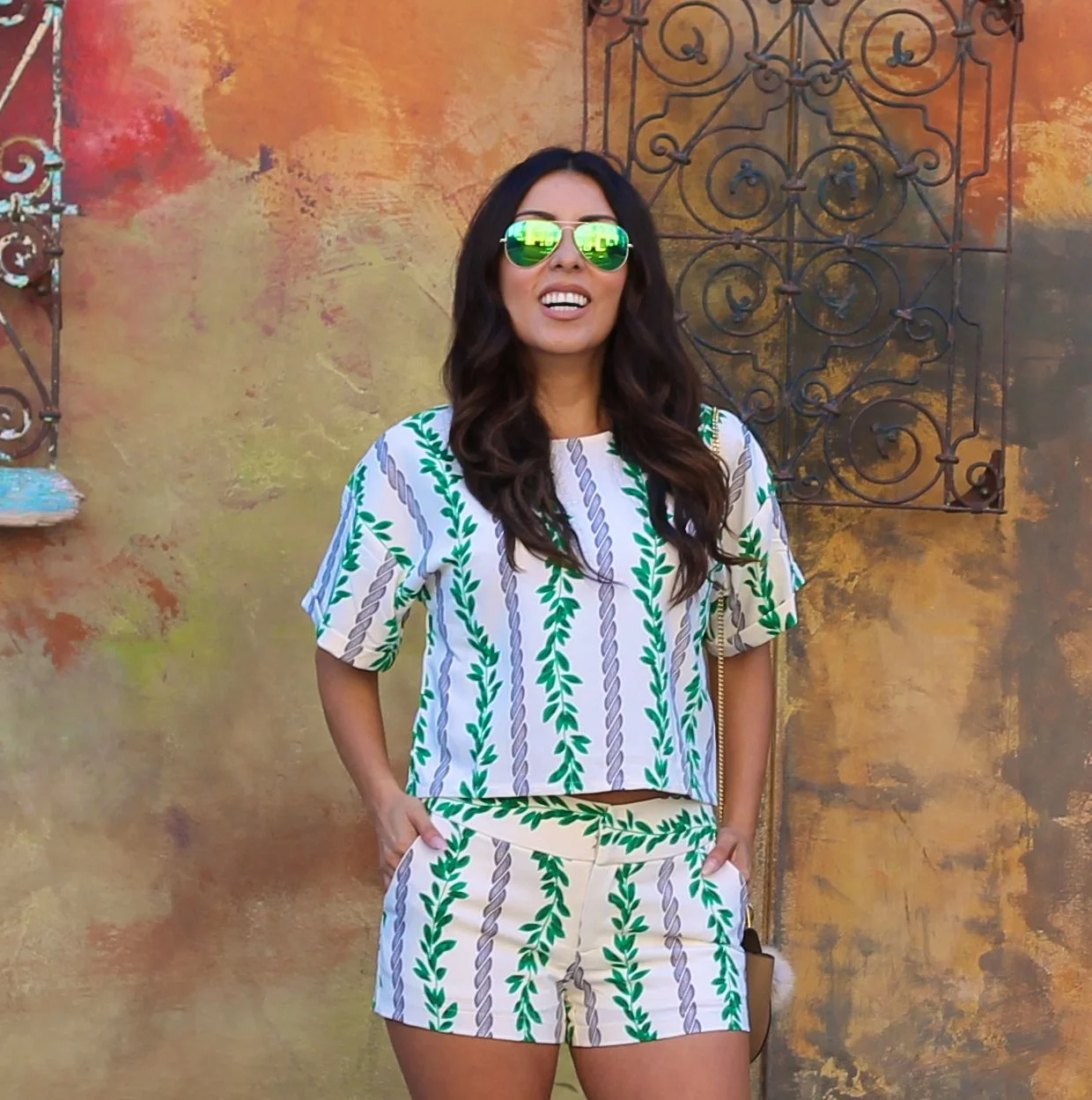 GreenSunglasses.jpg