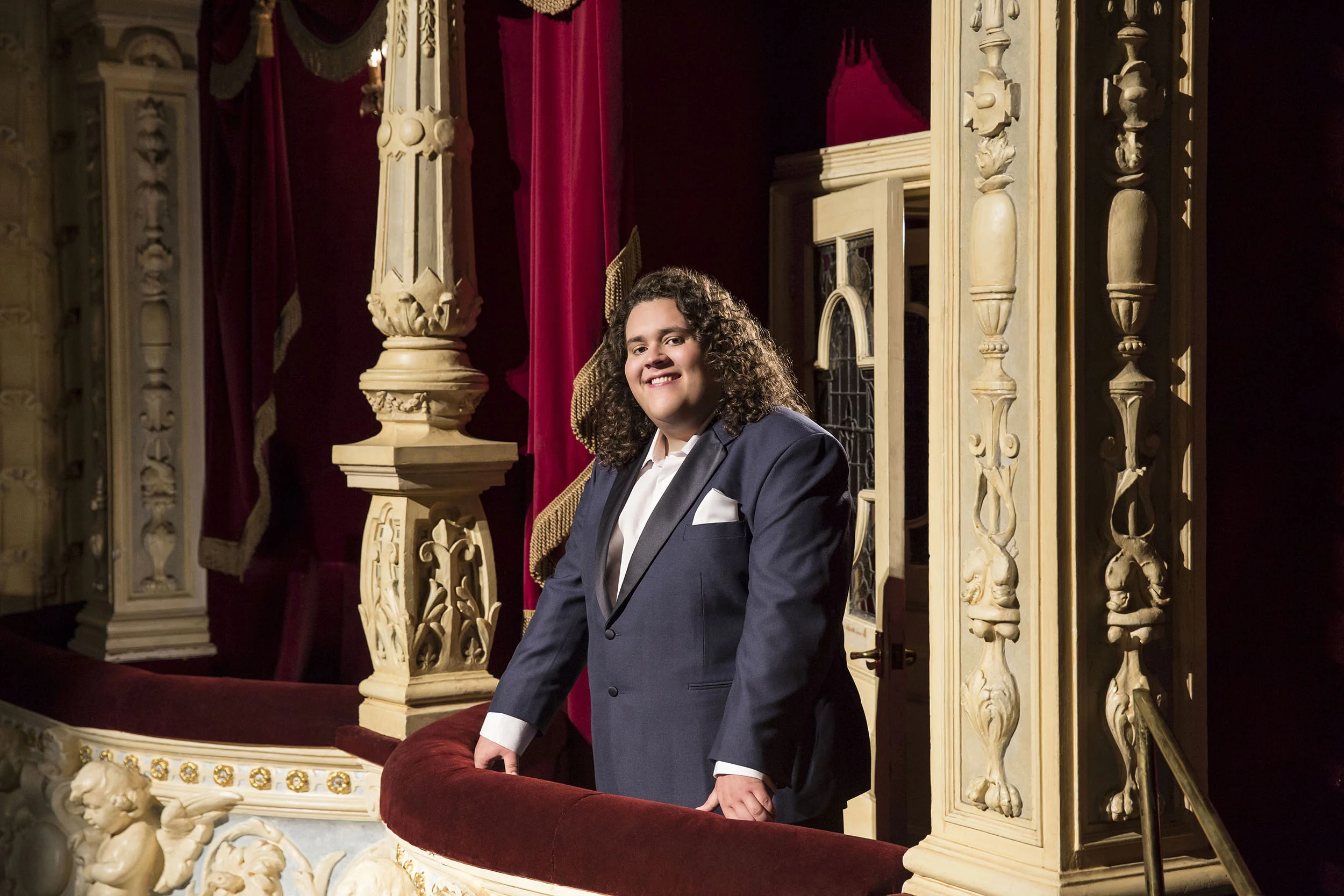 Jonathan Antoine Tenor