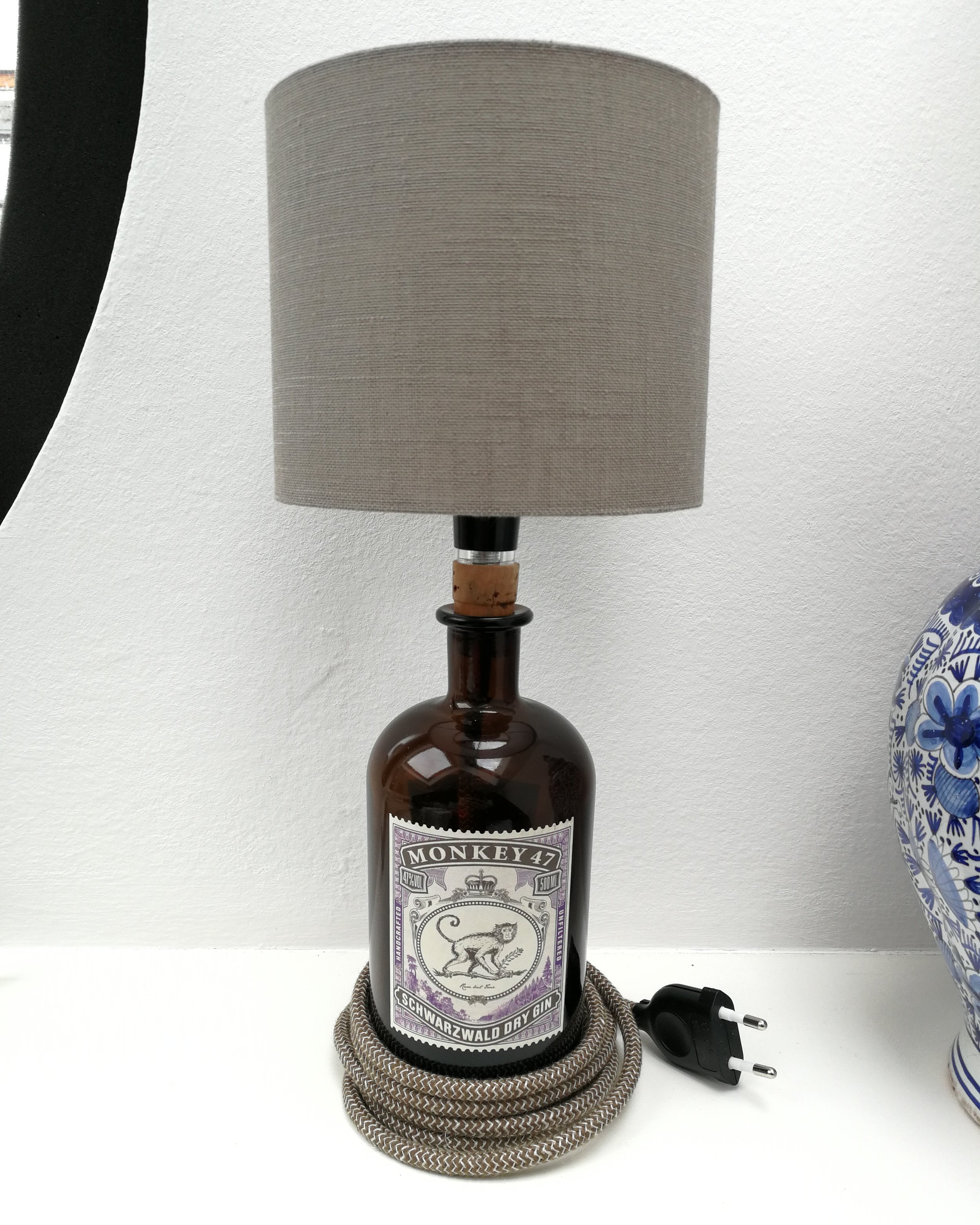 Upcycling bottlelamps — OH Interior Design e.U. Upcycling bottlelamps — OH Interior Design e.U.