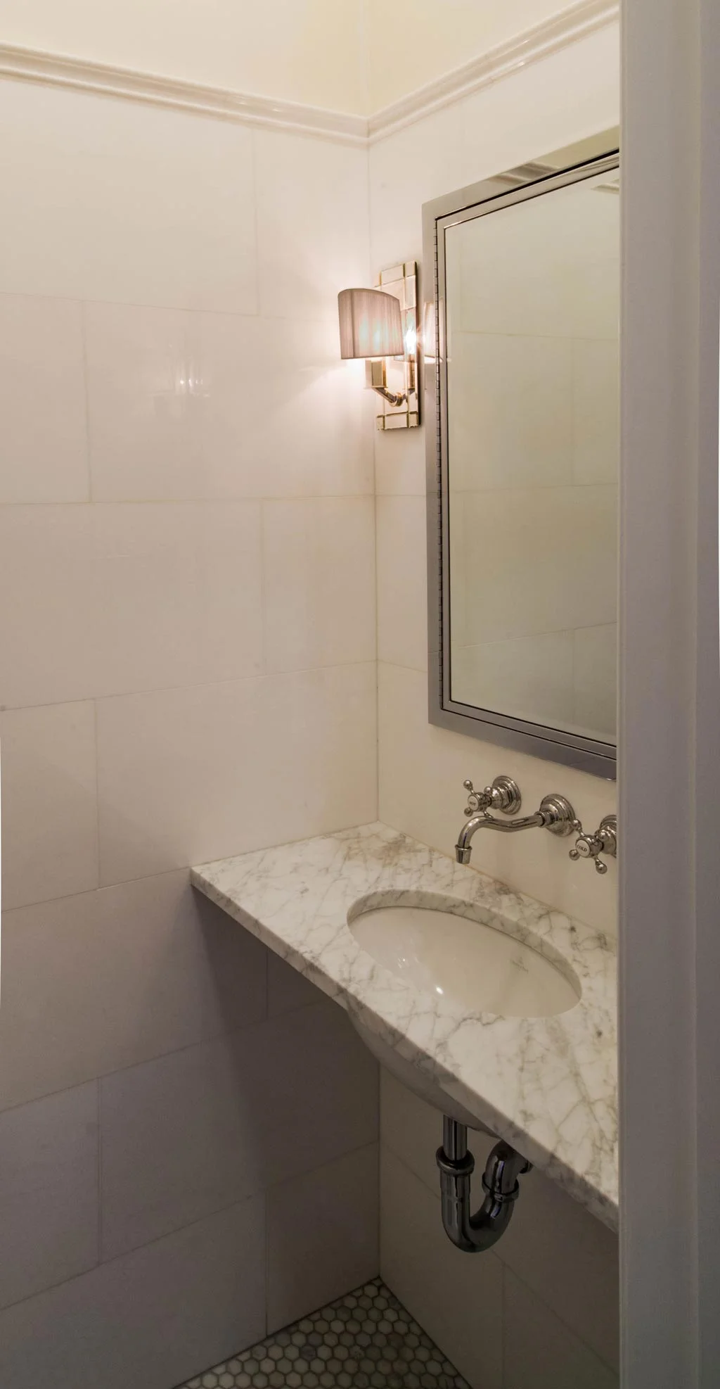 Apthorp-PR.jpg