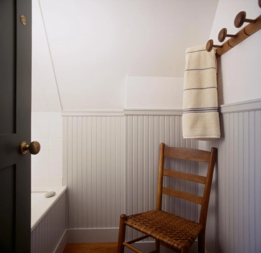 Pool-house-Bath.jpg