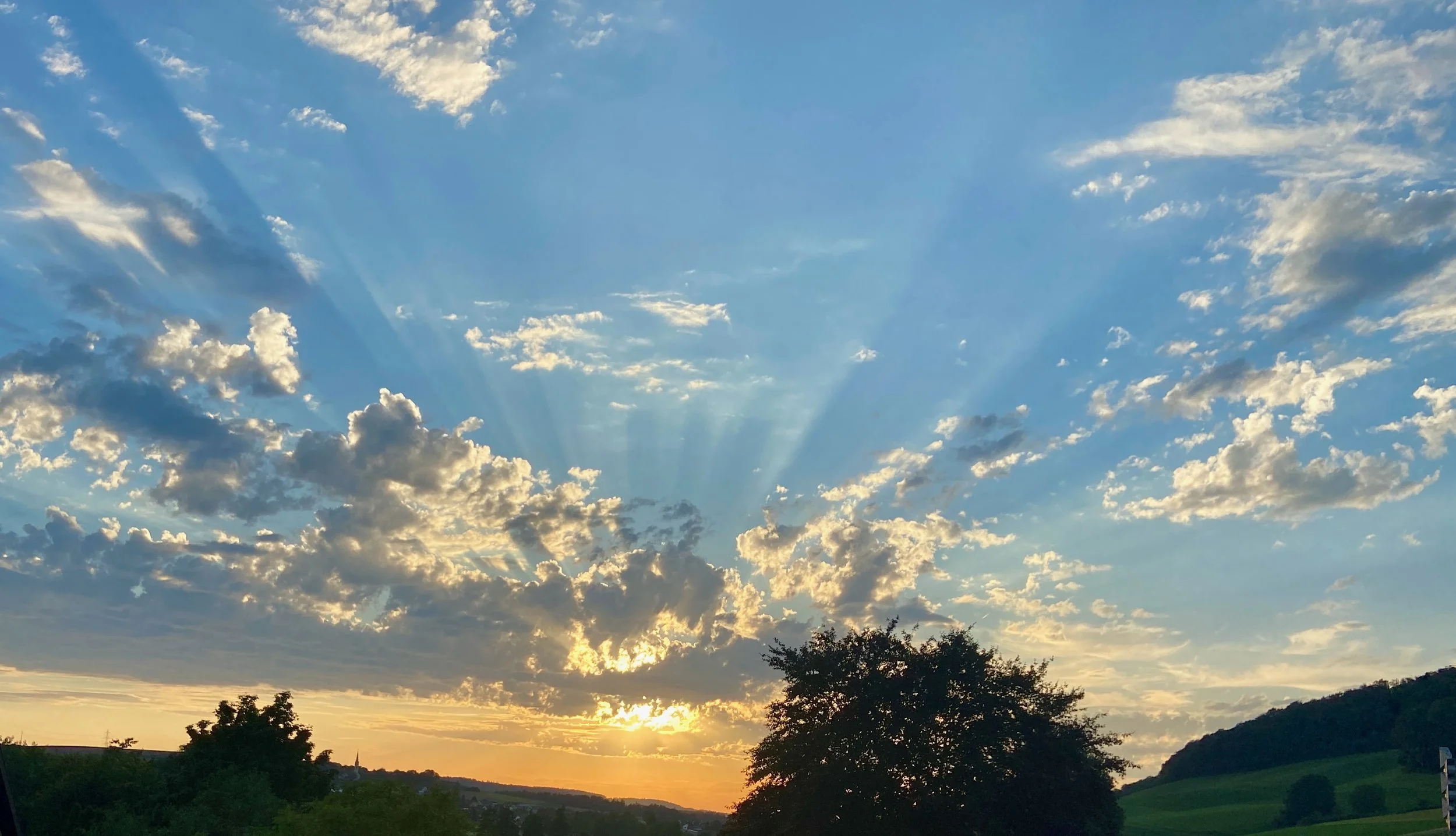 Die Macht der Neuen Frequenzen, MI 16. August 2023 um 20.00h