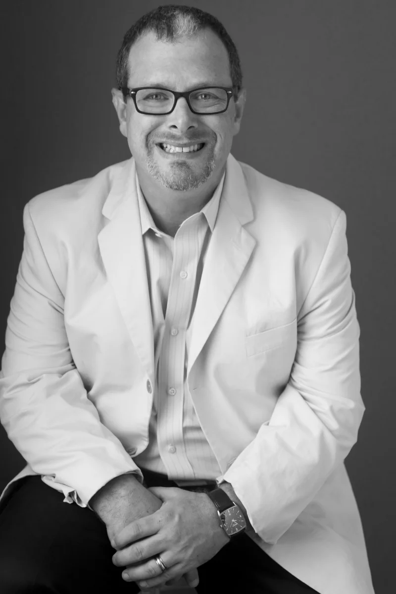scottsinger2.jpg
